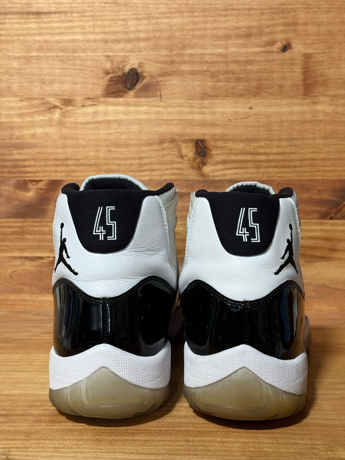 Jordan 11 Retro Concord (2018)