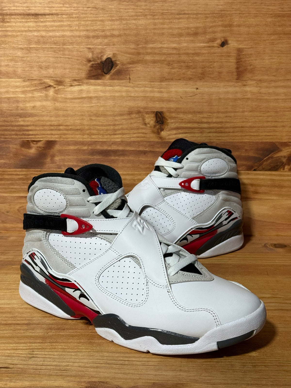 Jordan 8 Retro White True Red (2025) - Size 10.5