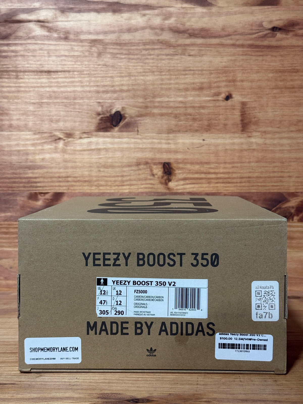 adidas Yeezy Boost 350 V2 Carbon