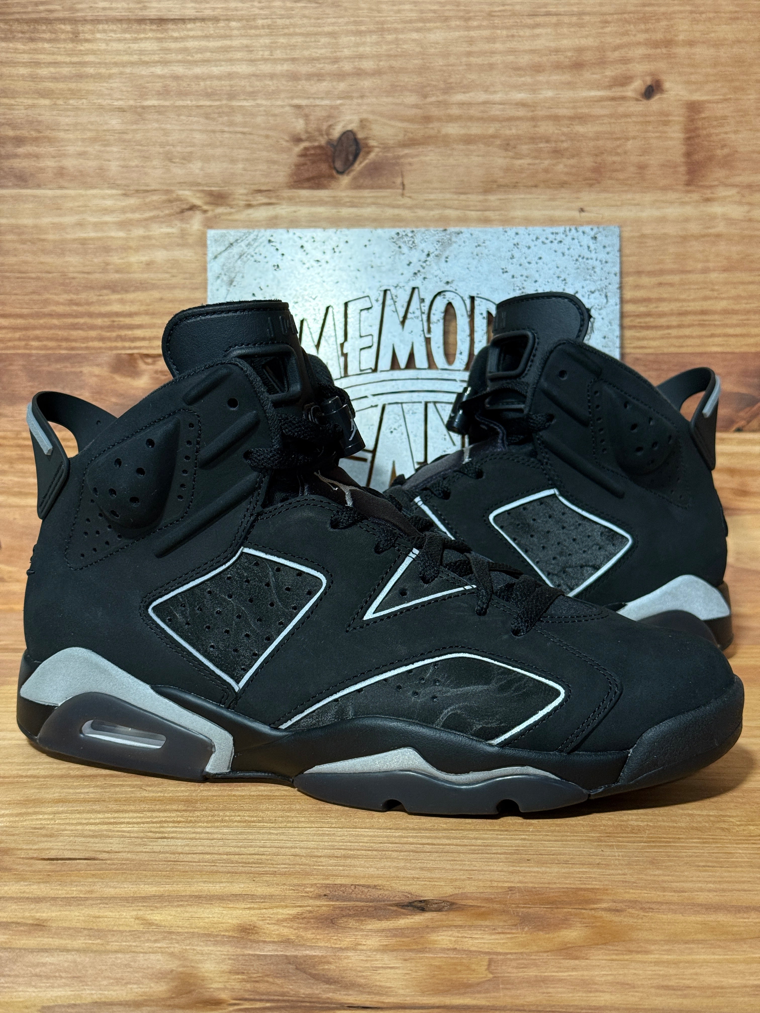 Jordan 6 Retro Cap and Gown