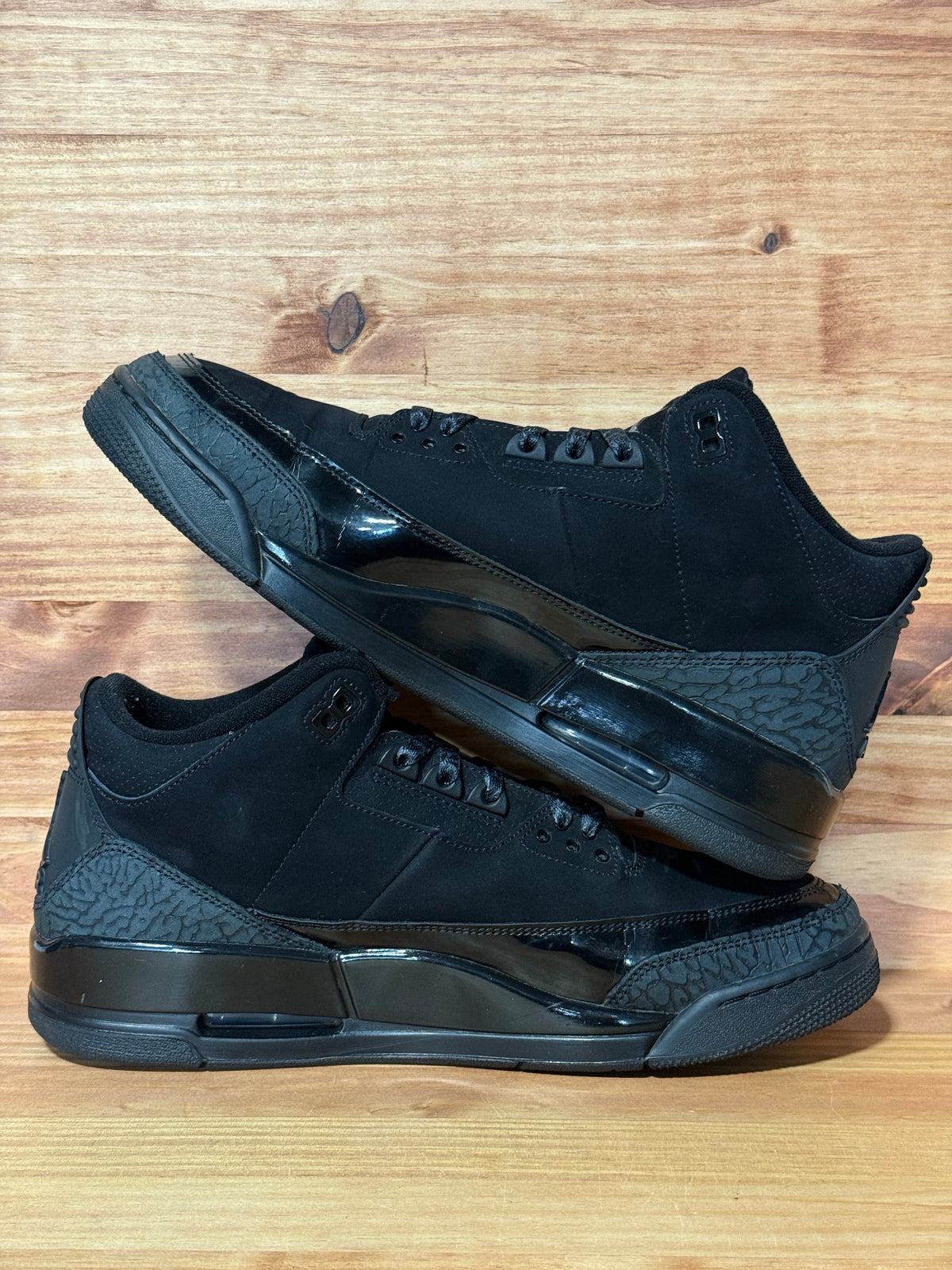 Jordan 3 Retro Black Cat (2025)