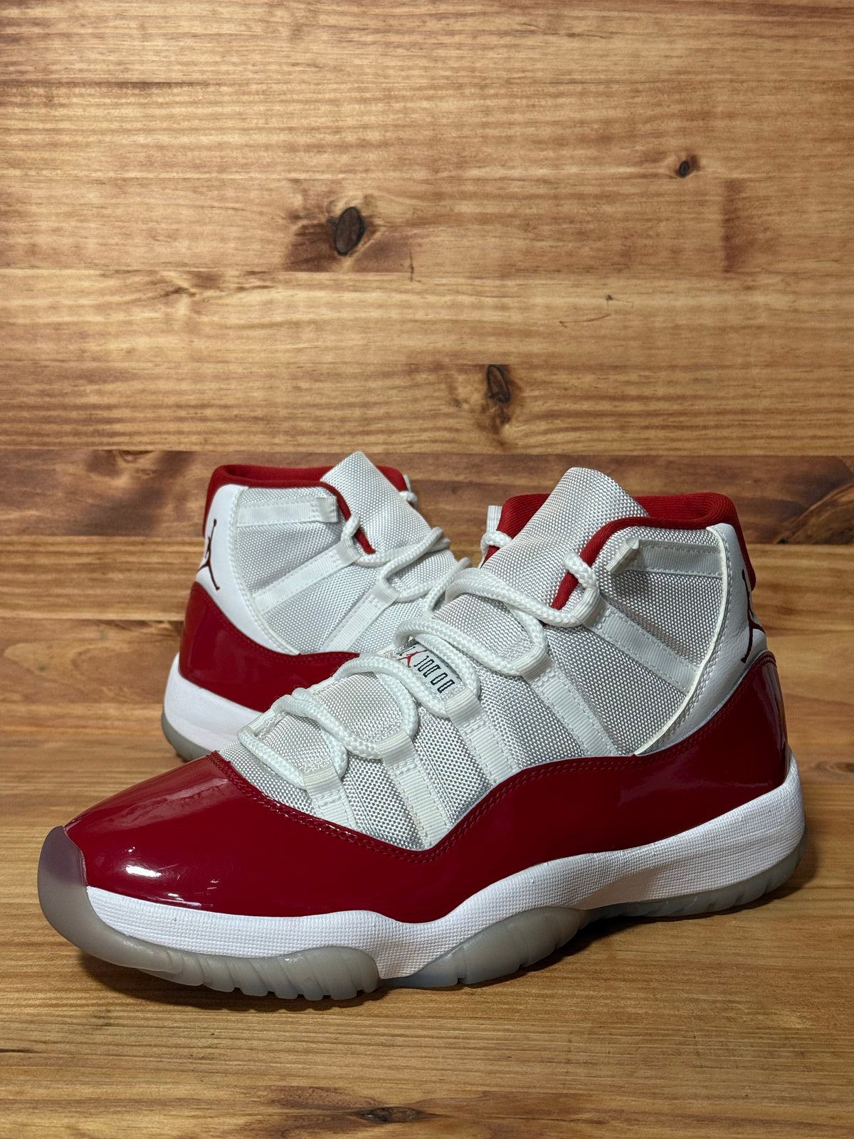 Jordan 11 Retro Cherry (2022)