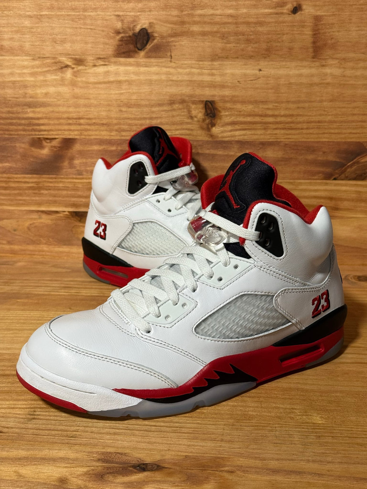 Jordan 5 Retro Fire Red Black Tongue (2025) - Size 10.5
