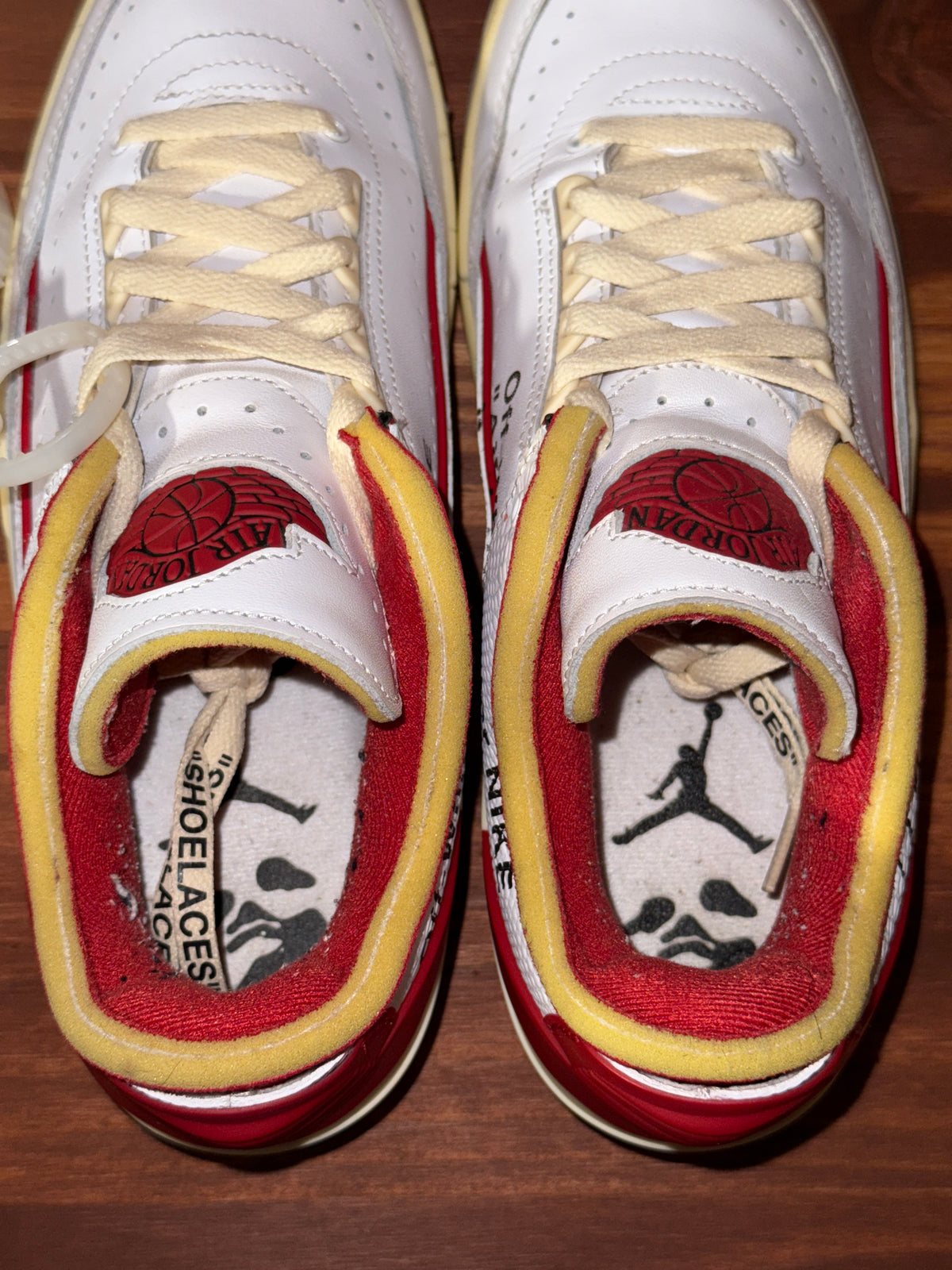 Jordan 2 Retro Low SP Off-White White Red