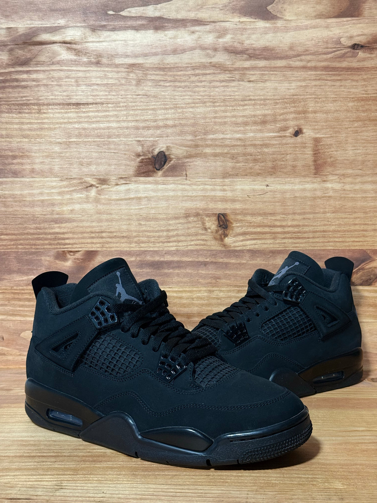 Jordan 4 Retro Black Cat (2025)