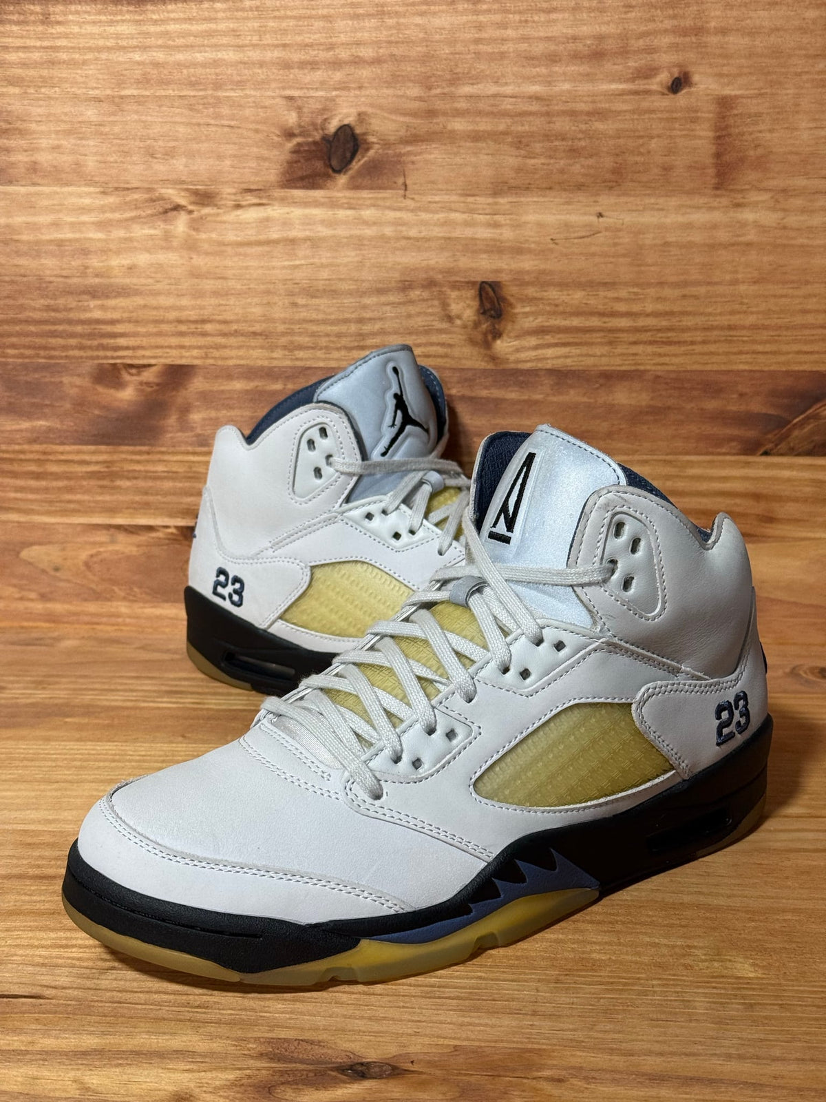 Jordan 5 Retro A Ma Maniére Dawn (Women's) - Size 12W