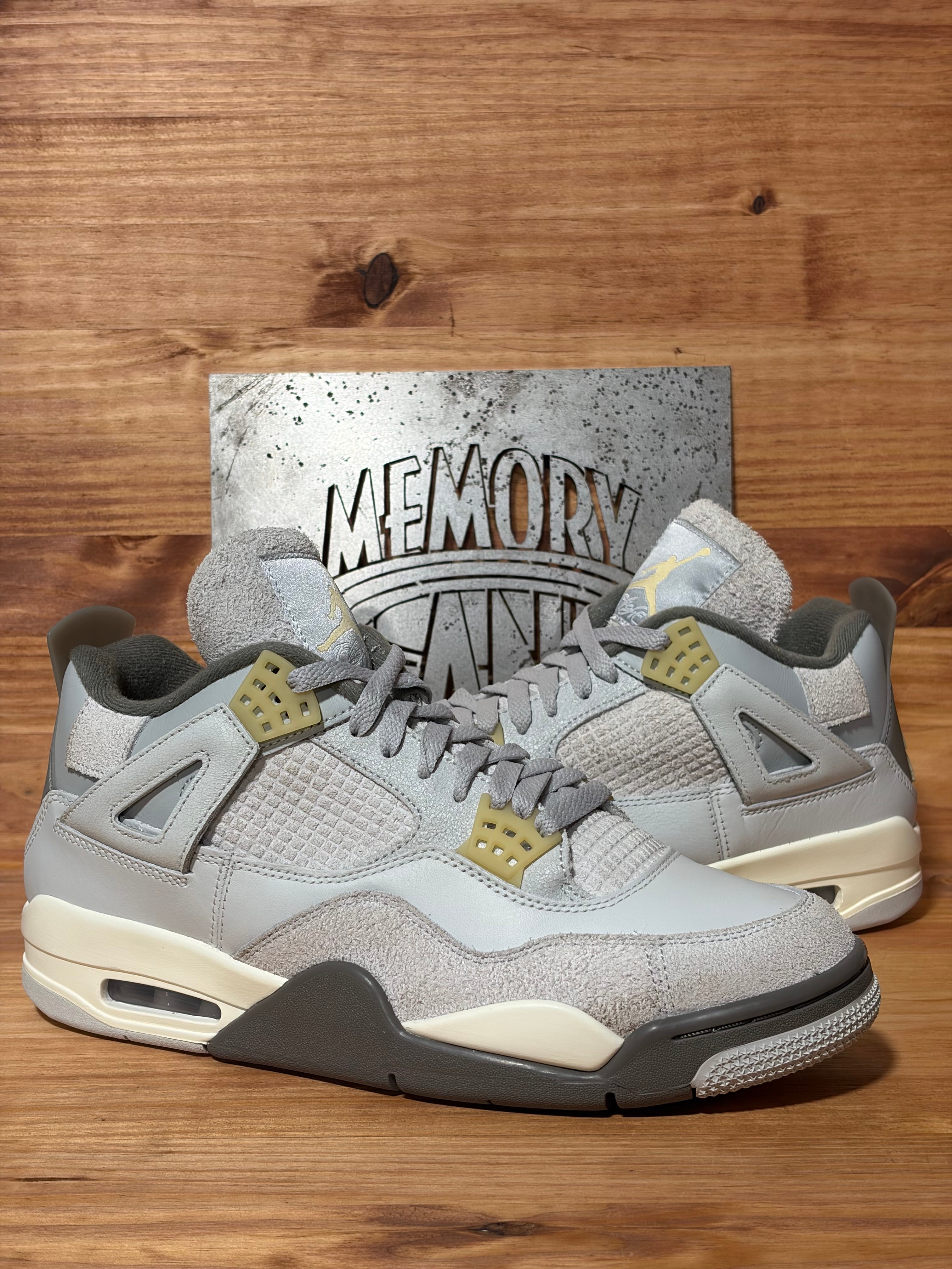 Jordan 4 Retro SE Craft Photon Dust