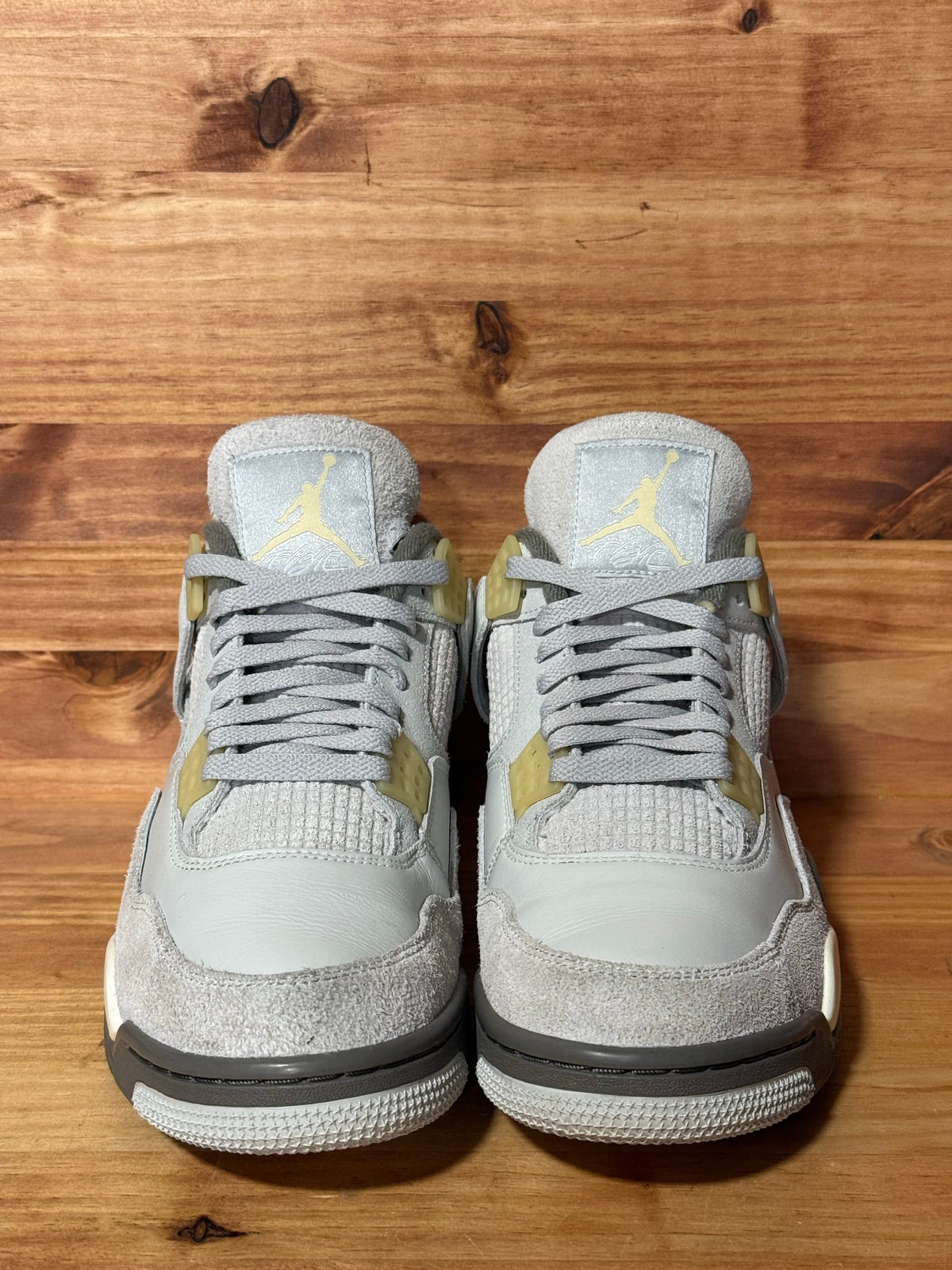 Jordan 4 Retro SE Craft Photon Dust - Size 10.5