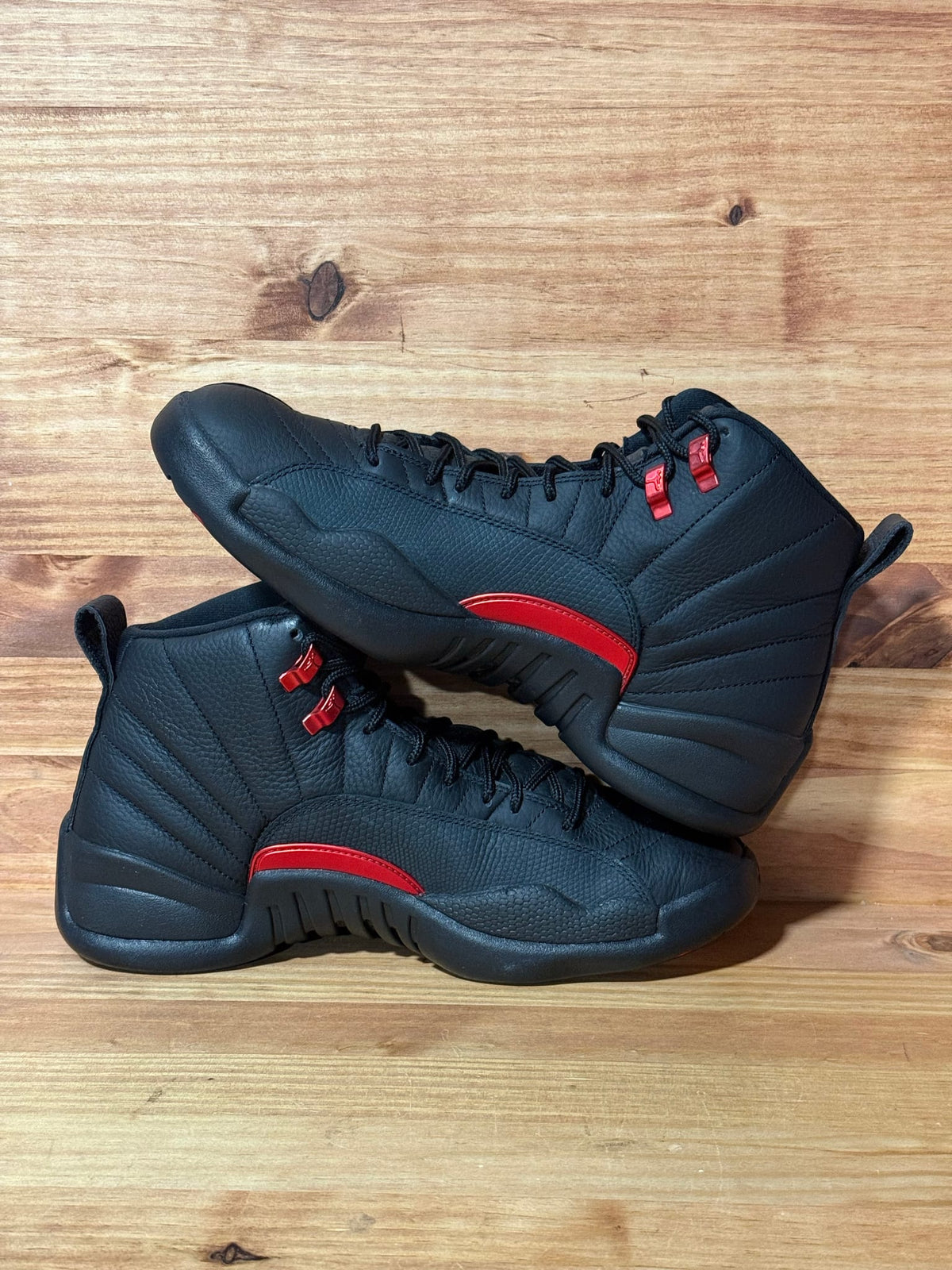 Jordan 12 Retro Bloodline - Size 9