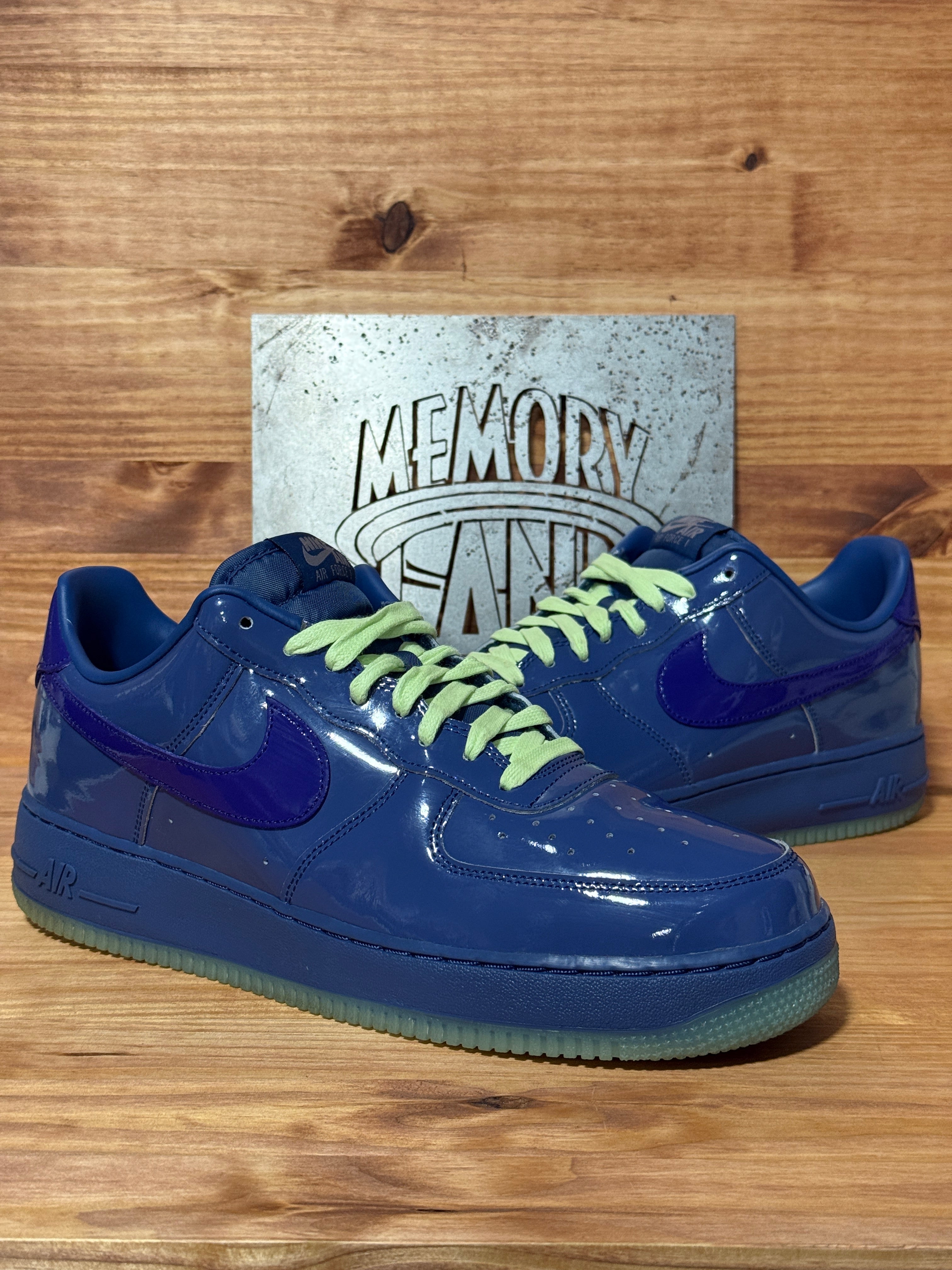Nike Air Force 1 Low Patent Leather Mystic Navy Grape Ice