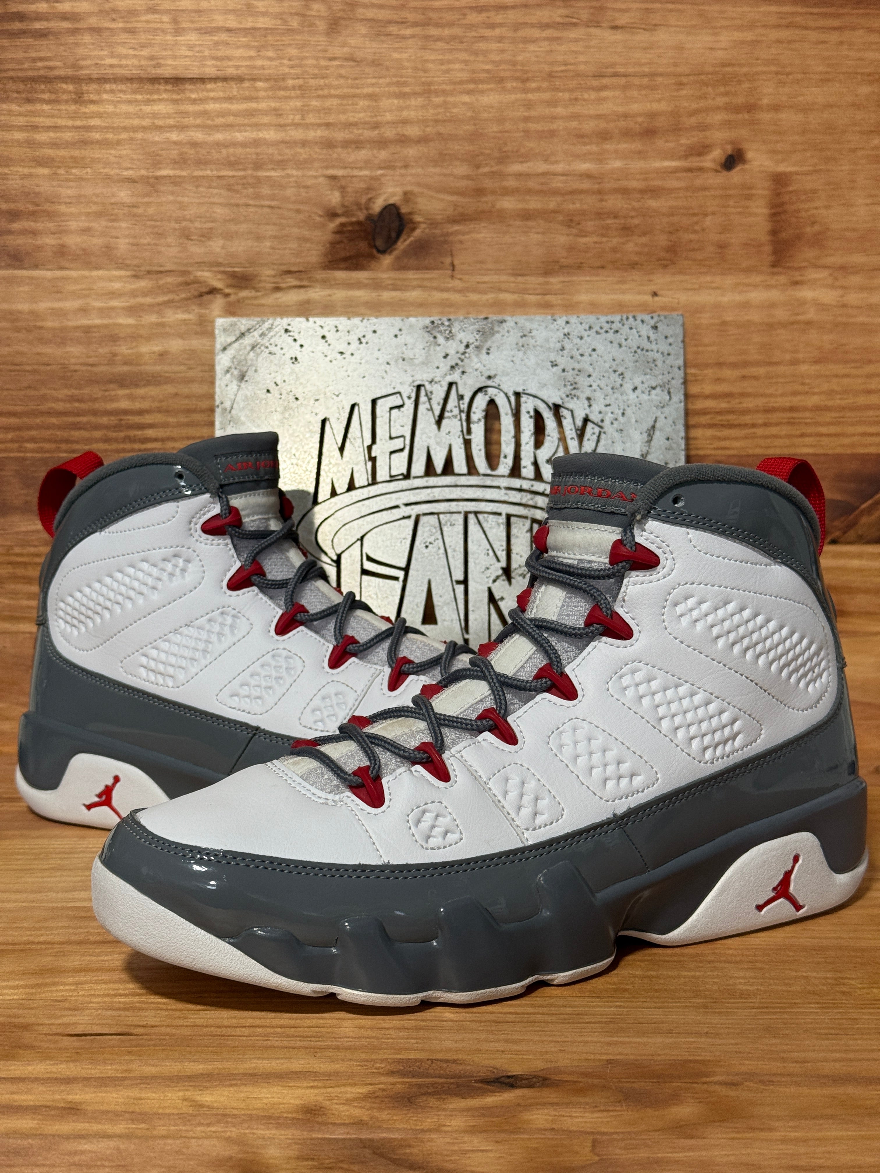 Jordan 9 Retro Fire Red