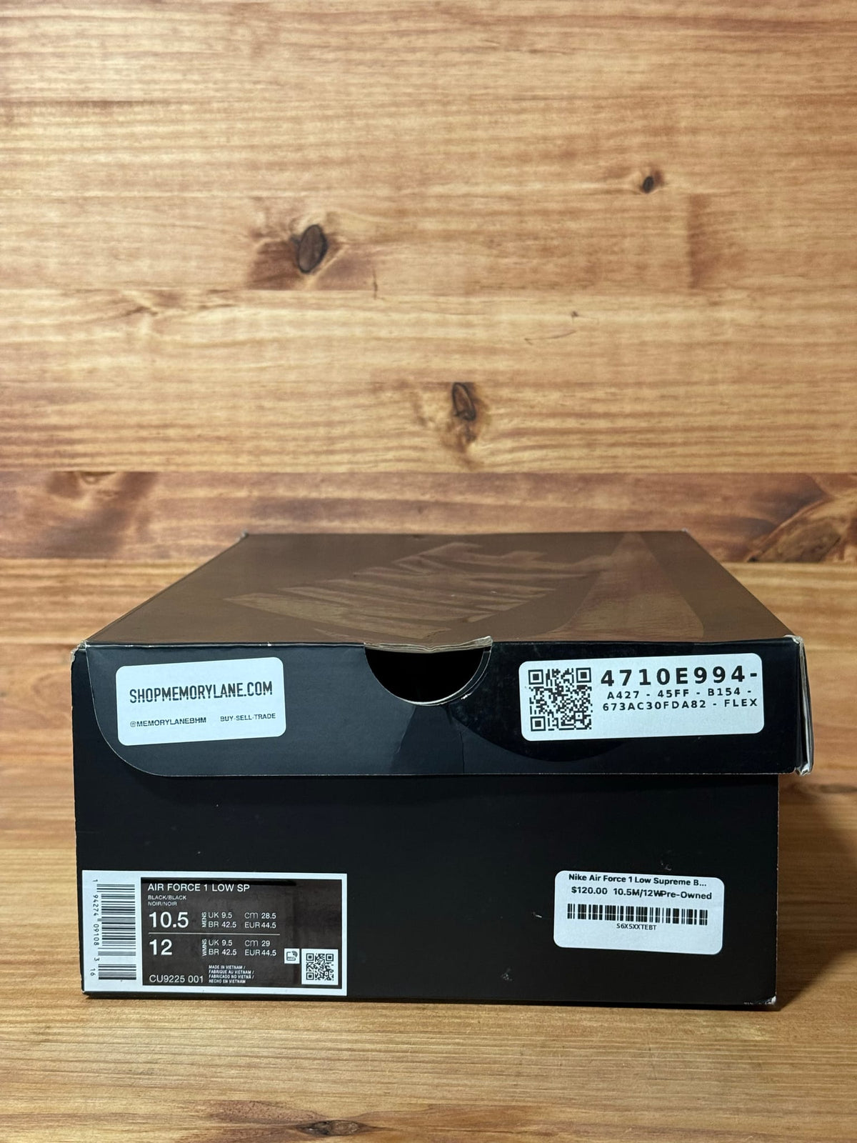 Nike Air Force 1 Low Supreme Black - Size 10.5