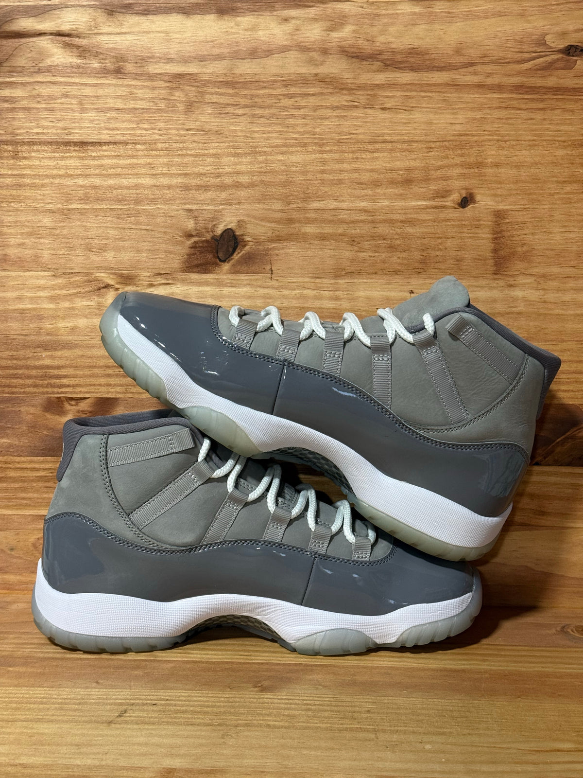 Jordan 11 Retro Cool Grey (2021) - Size 11