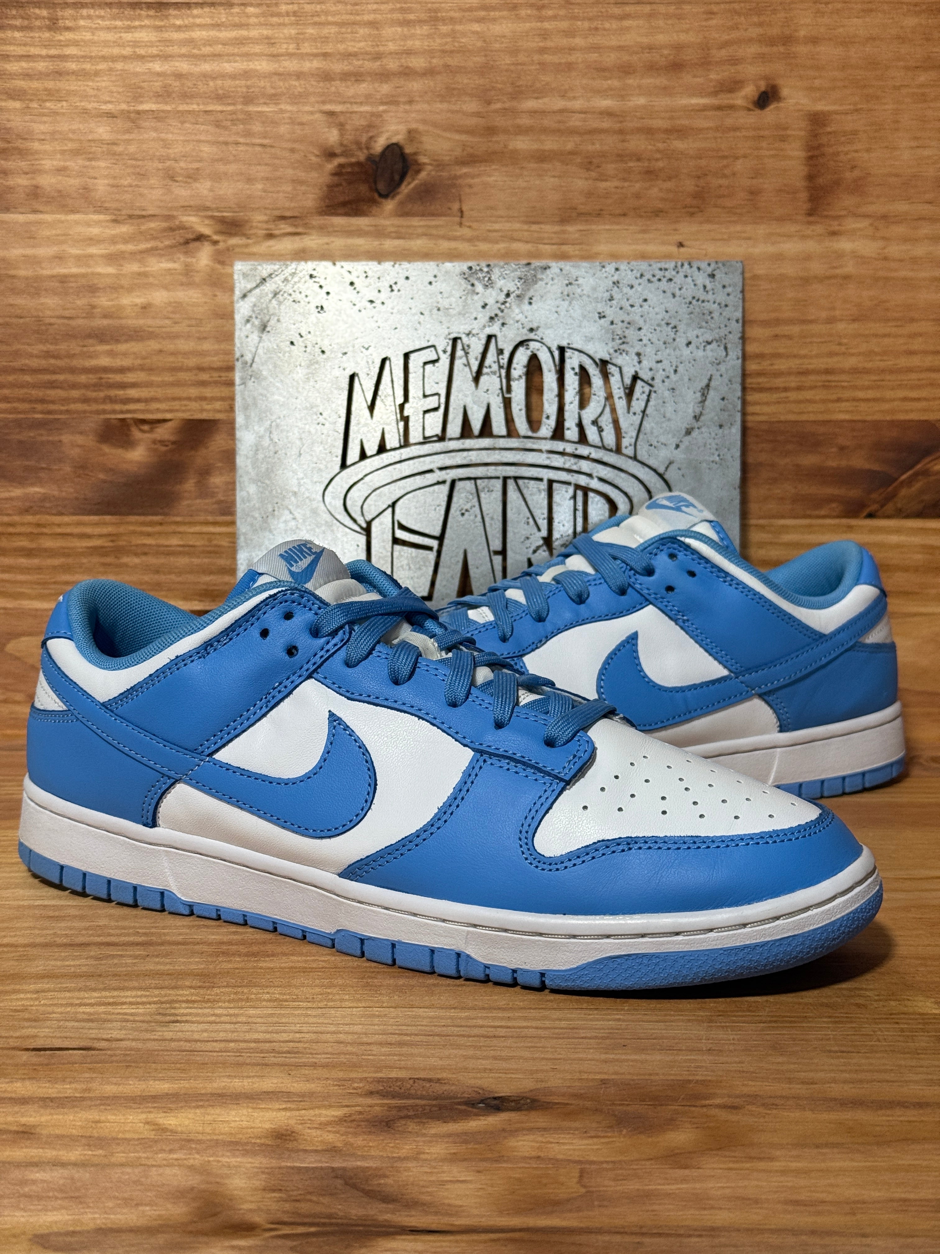 Nike Dunk Low UNC (2021)