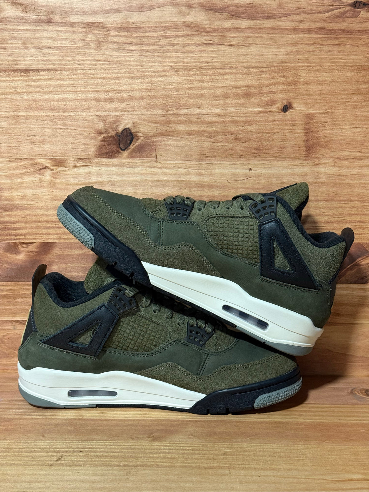 Jordan 4 Retro SE Craft Medium Olive