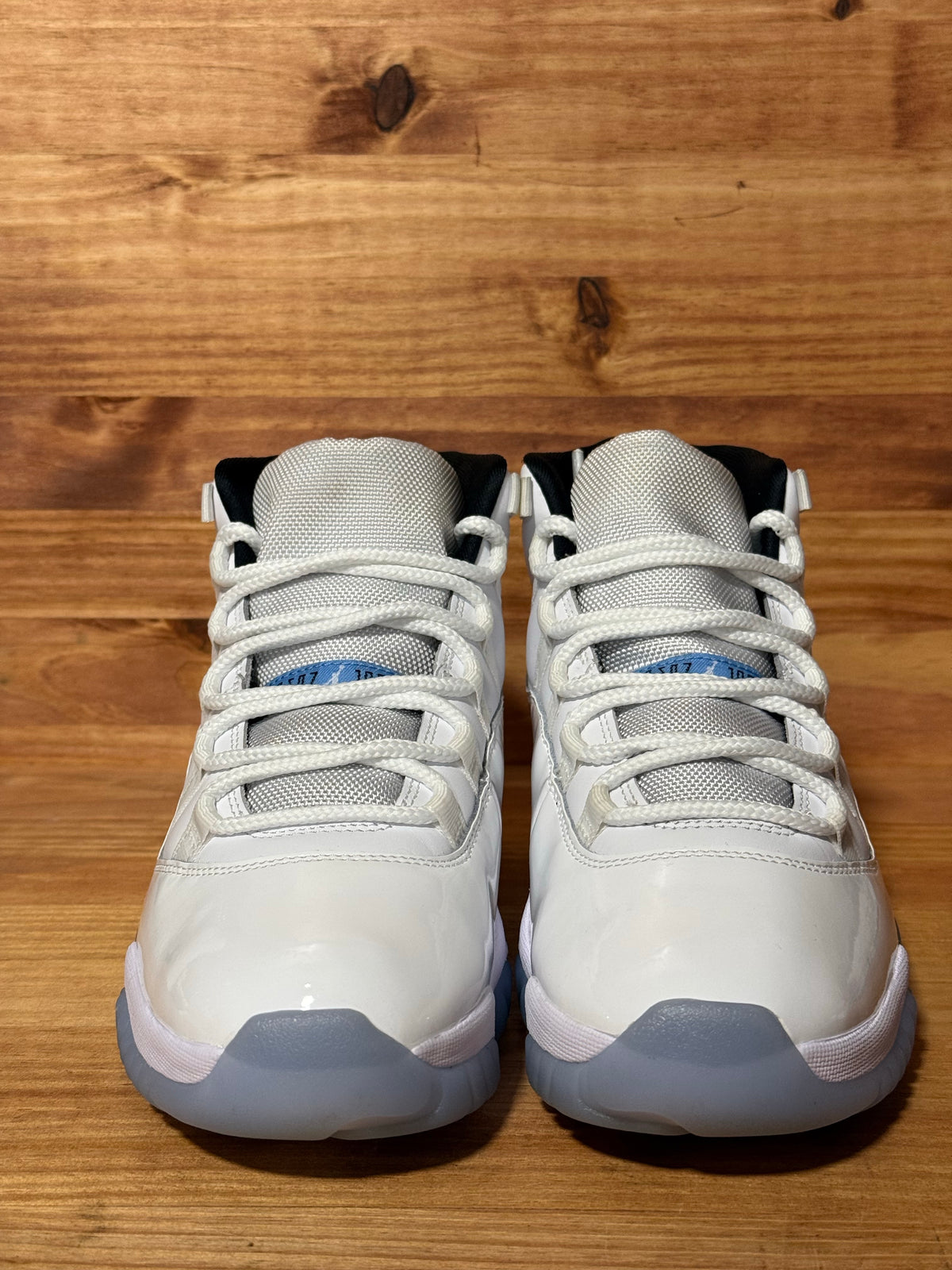 Jordan 11 Retro Legend Blue (2024)