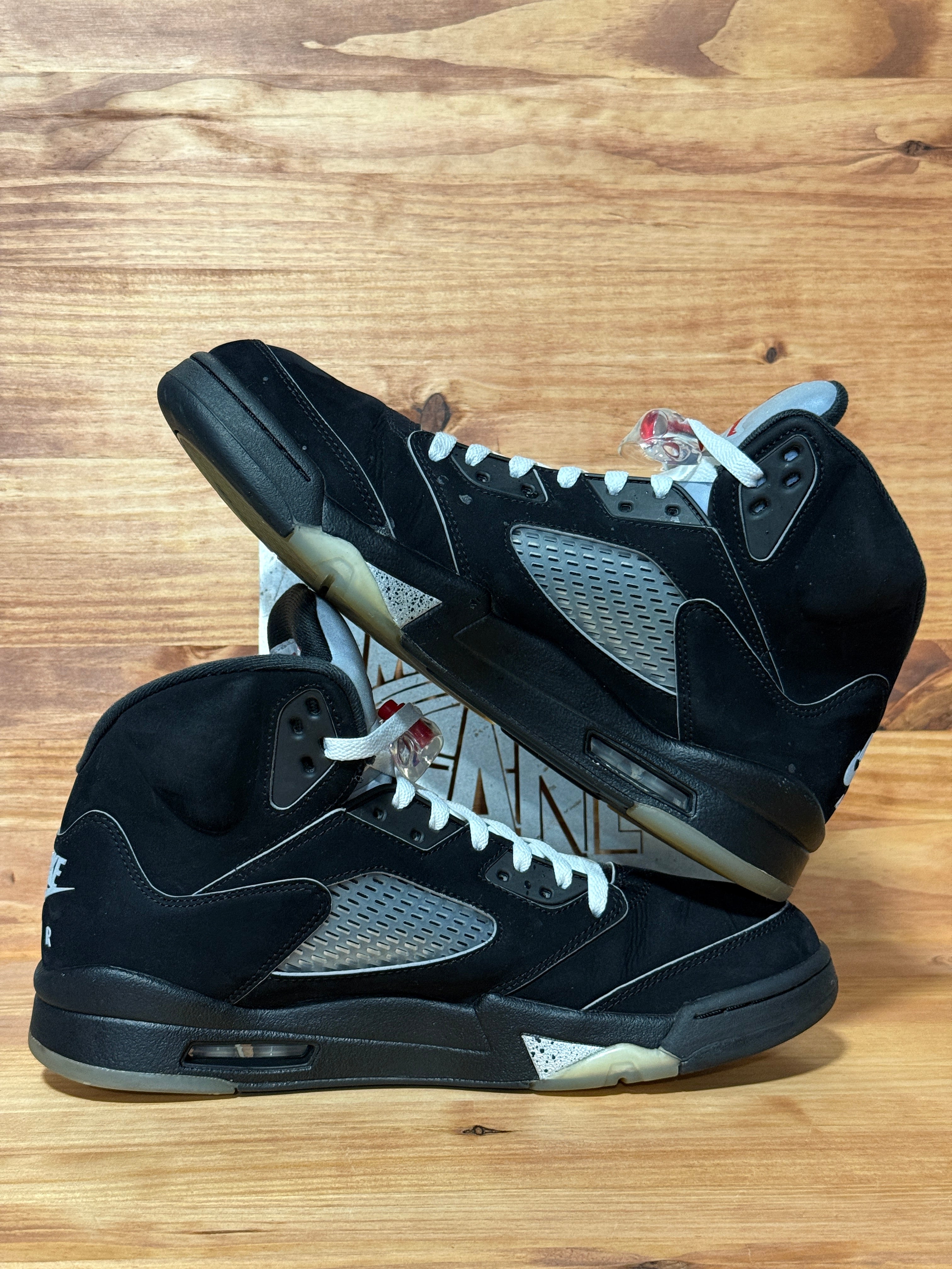 Jordan 5 Retro OG Black Metallic Reimagined