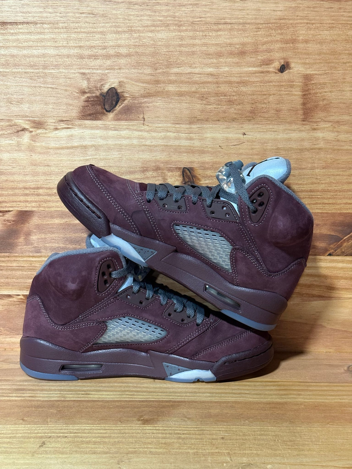 Jordan 5 Retro Burgundy (2023) (GS) - Size 5Y