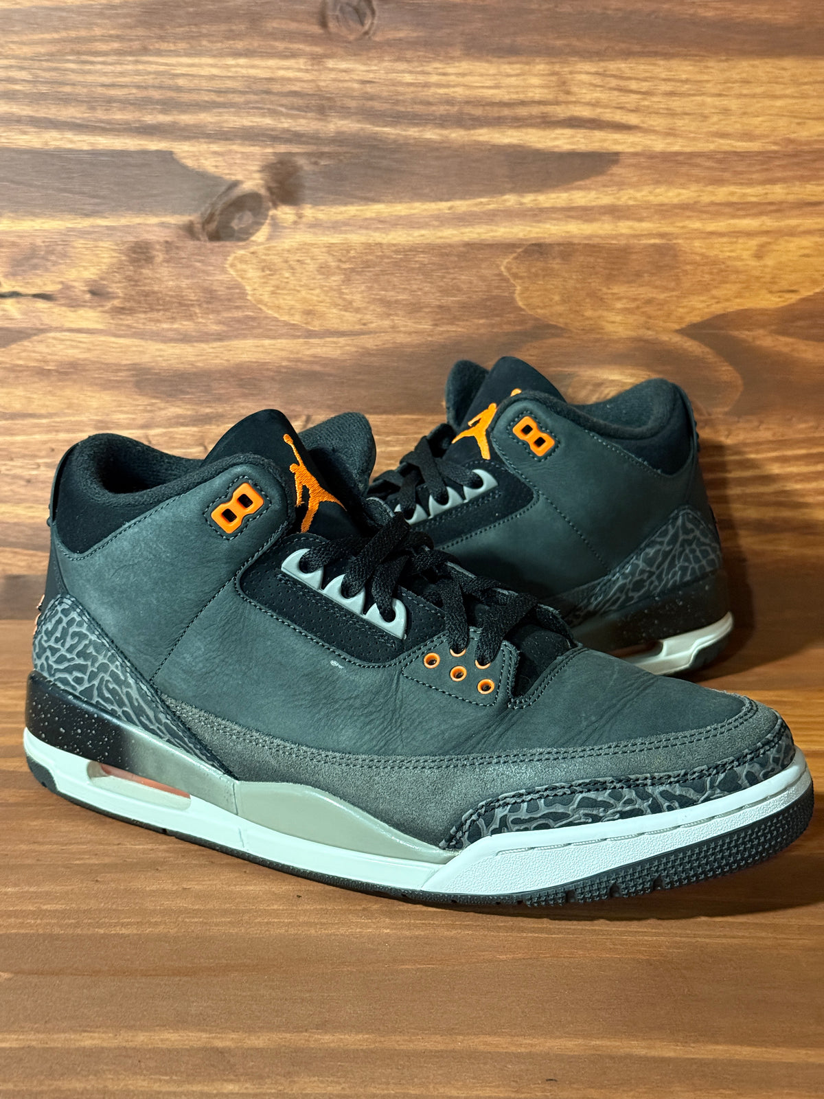 Jordan 3 Retro Fear Pack (2023)
