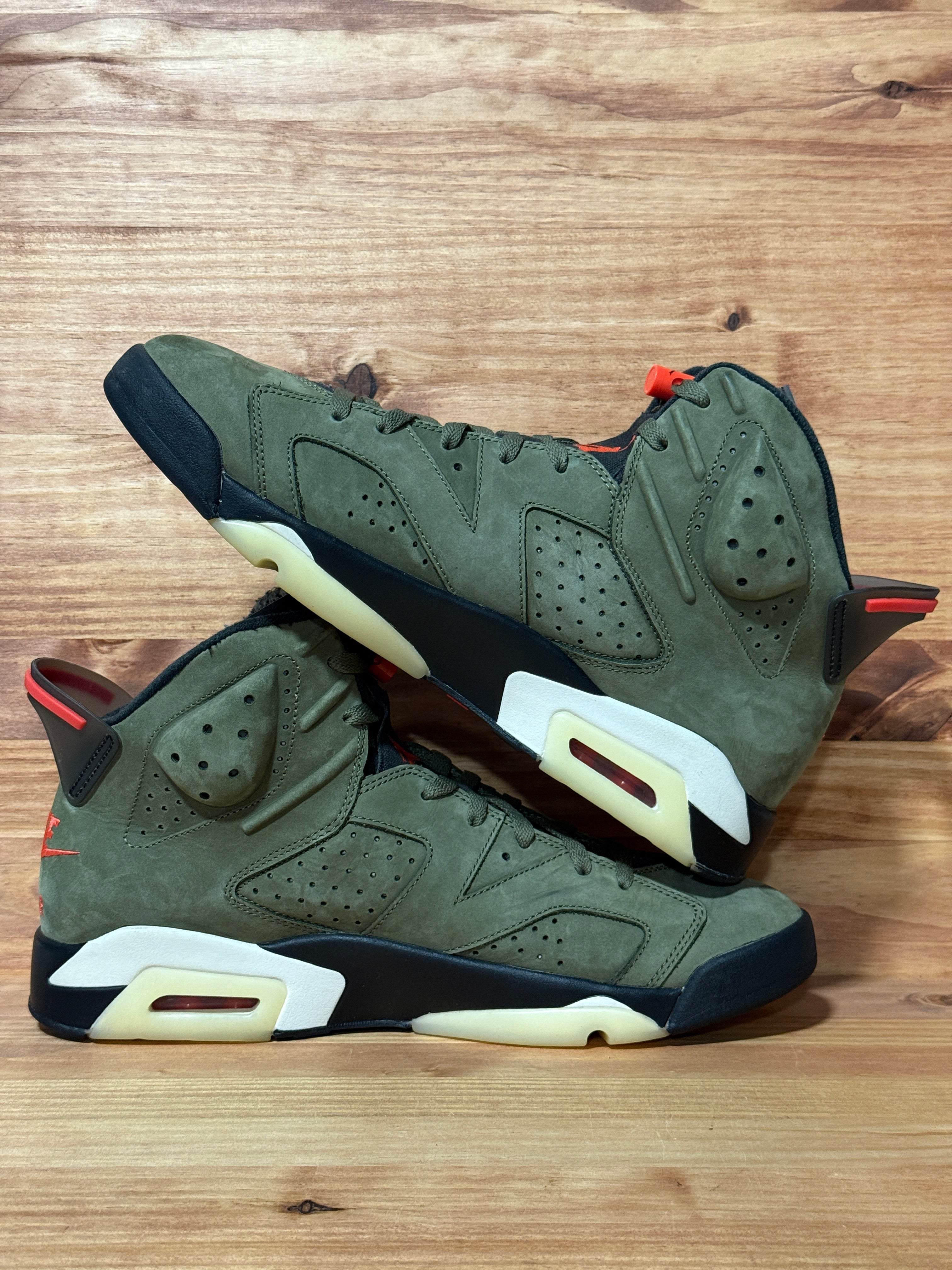 Jordan 6 Retro Travis Scott