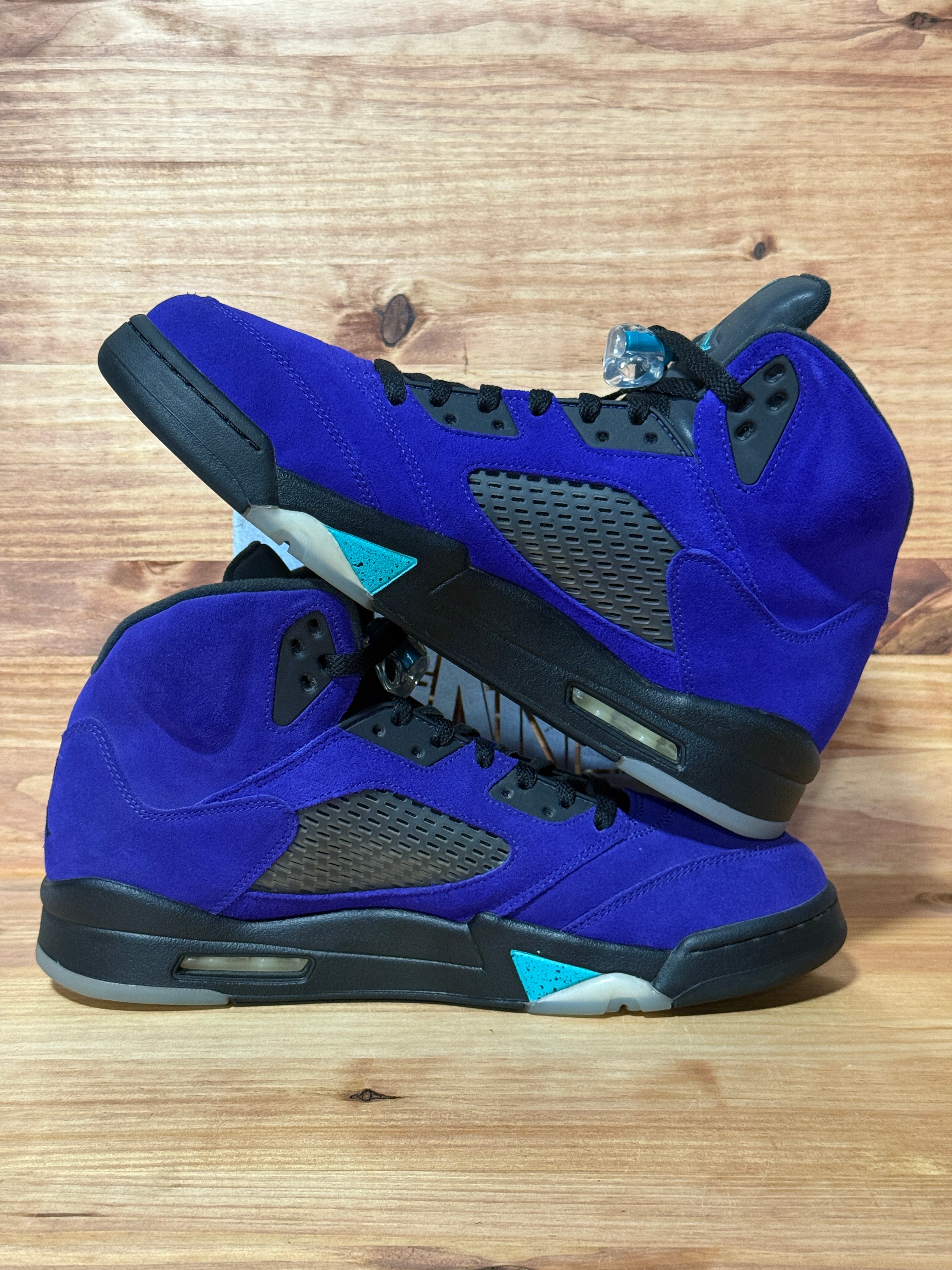 Jordan 5 Retro Alternate Grape