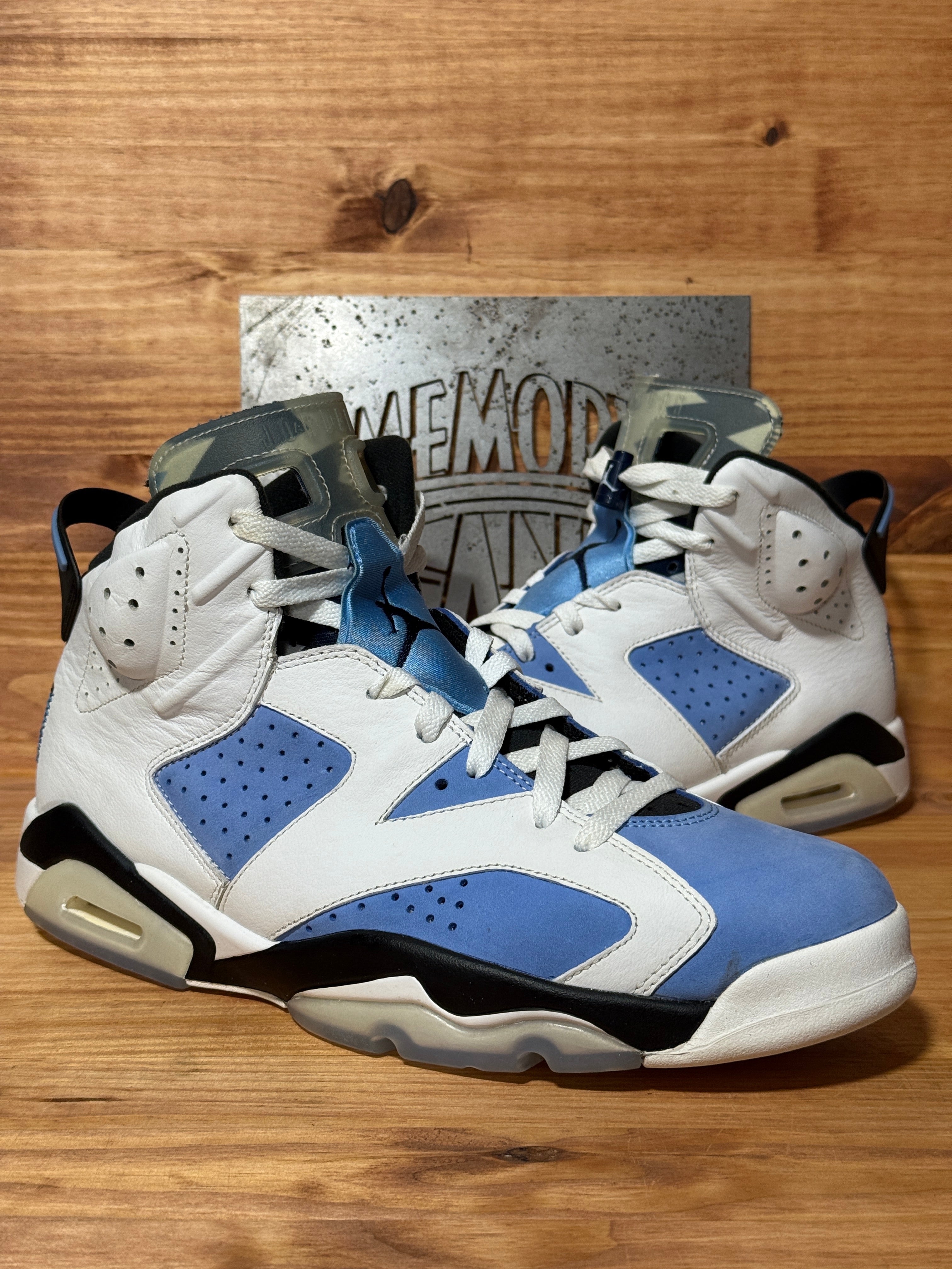 Jordan 6 Retro UNC White