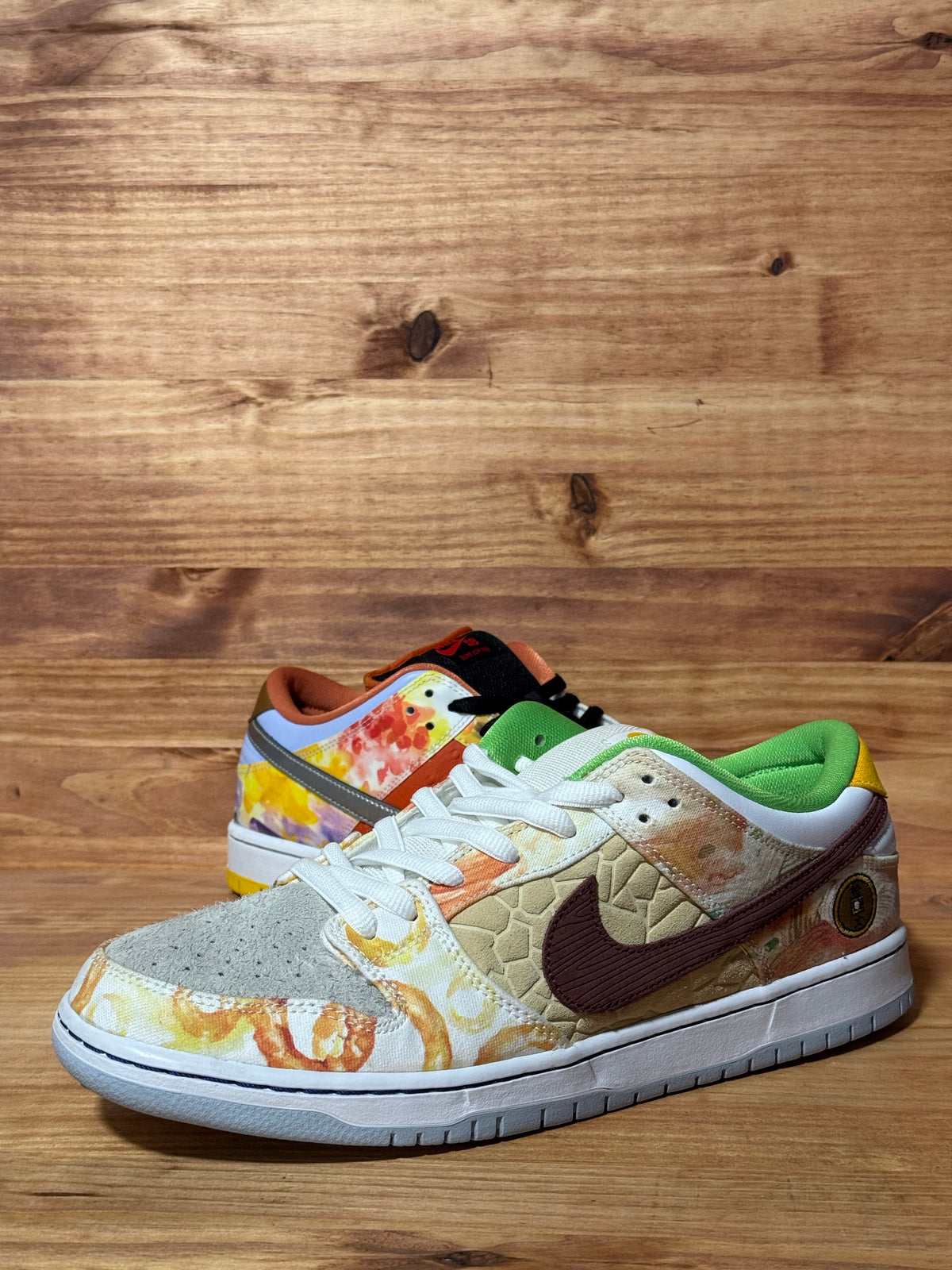 Nike SB Dunk Low Street Hawker (2021)