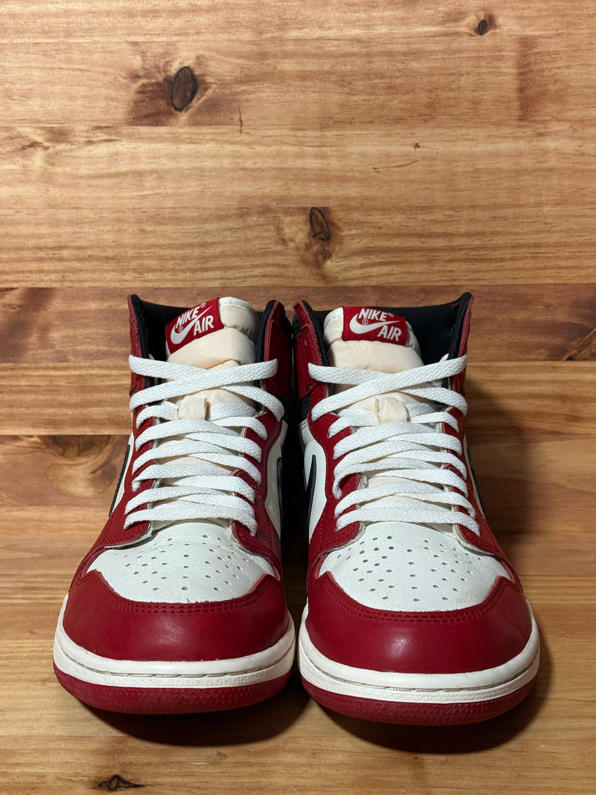 Jordan 1 Retro High OG Chicago Lost and Found - Size 10.5