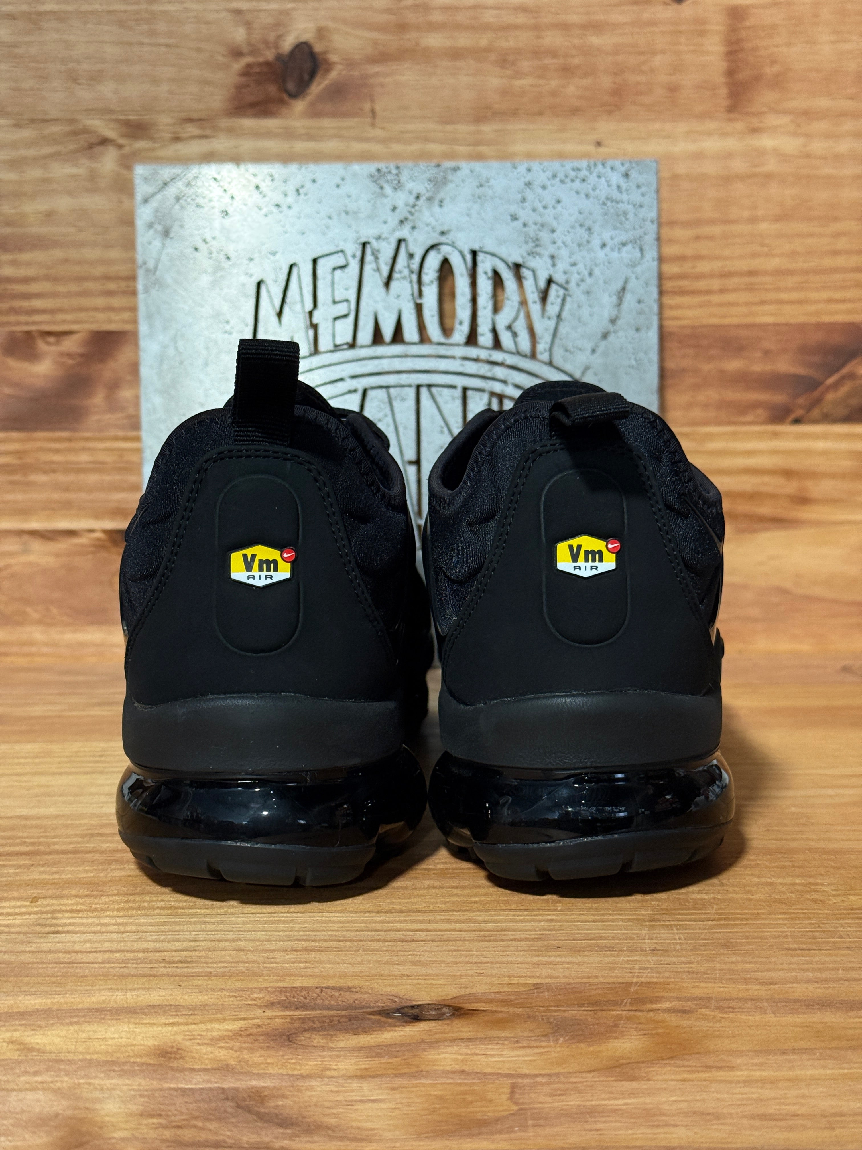 Nike Air VaporMax Plus Triple Black
