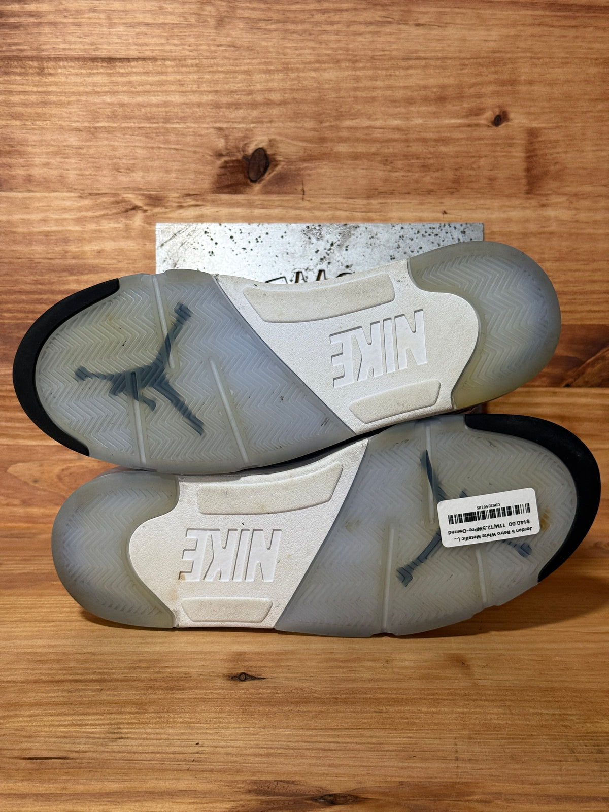 Jordan 5 Retro White Metallic (2026)