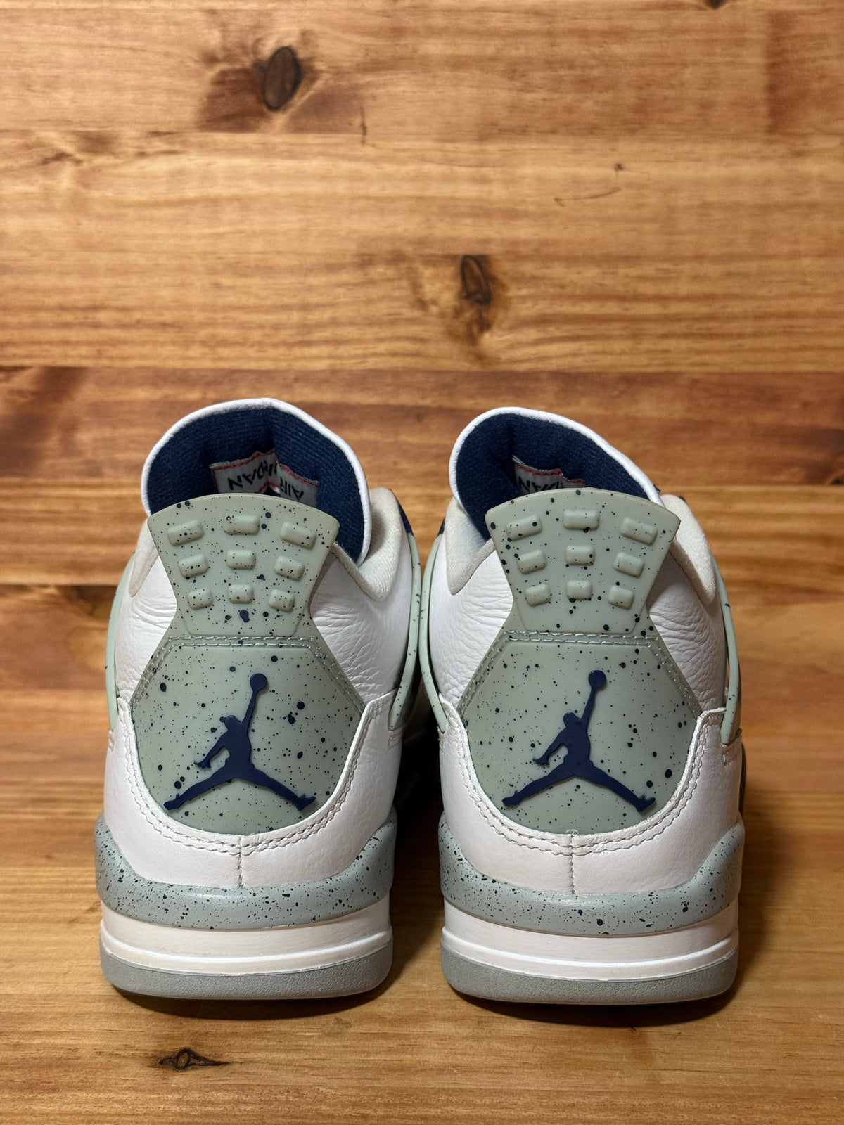 Jordan 4 Retro Midnight Navy