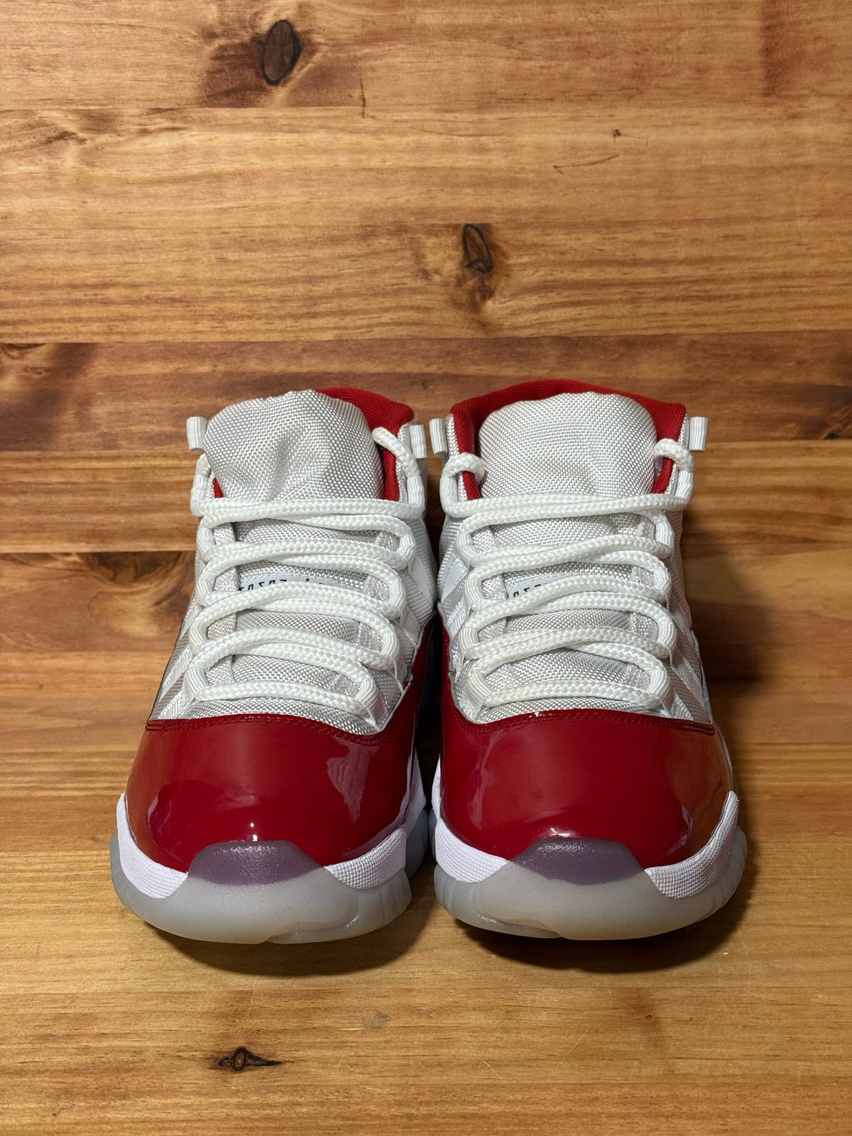 Jordan 11 Retro Cherry (2022) - Size 7.5
