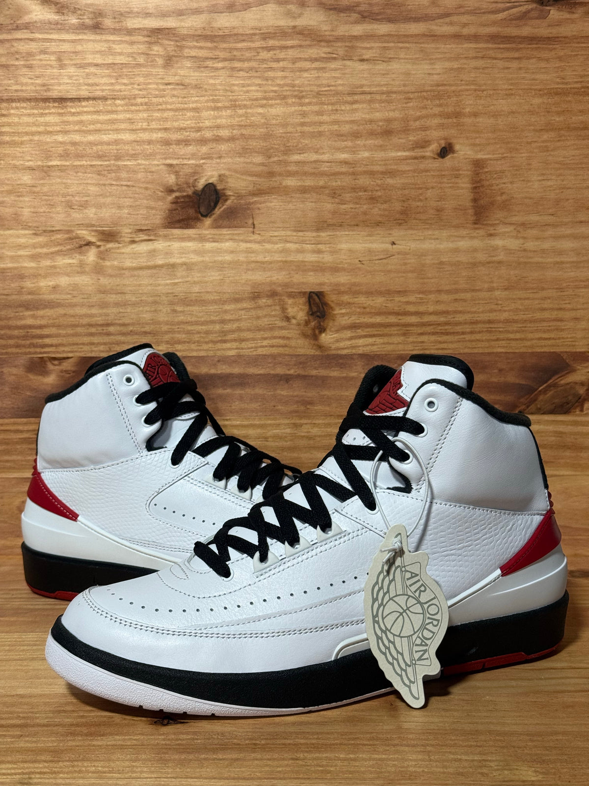 Jordan 2 Retro OG Chicago (2022)