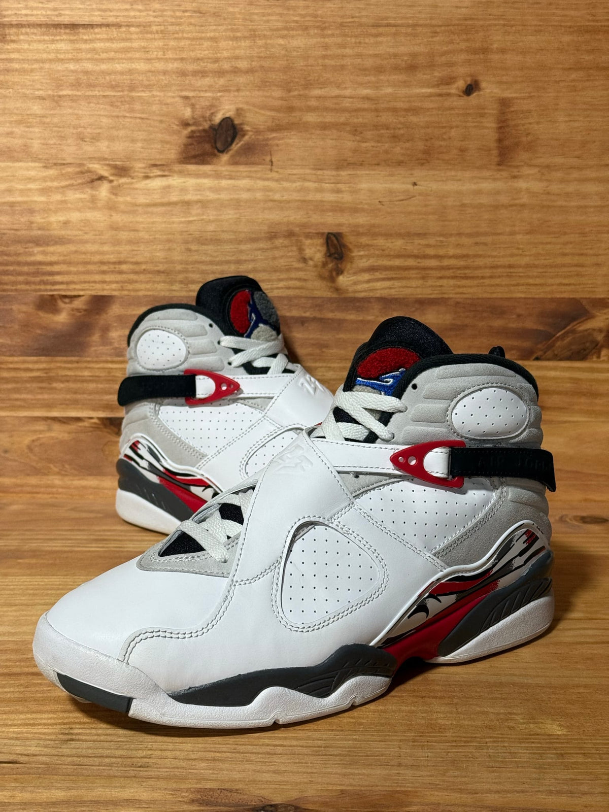 Jordan 8 Retro White True Red (2025) - Size 9