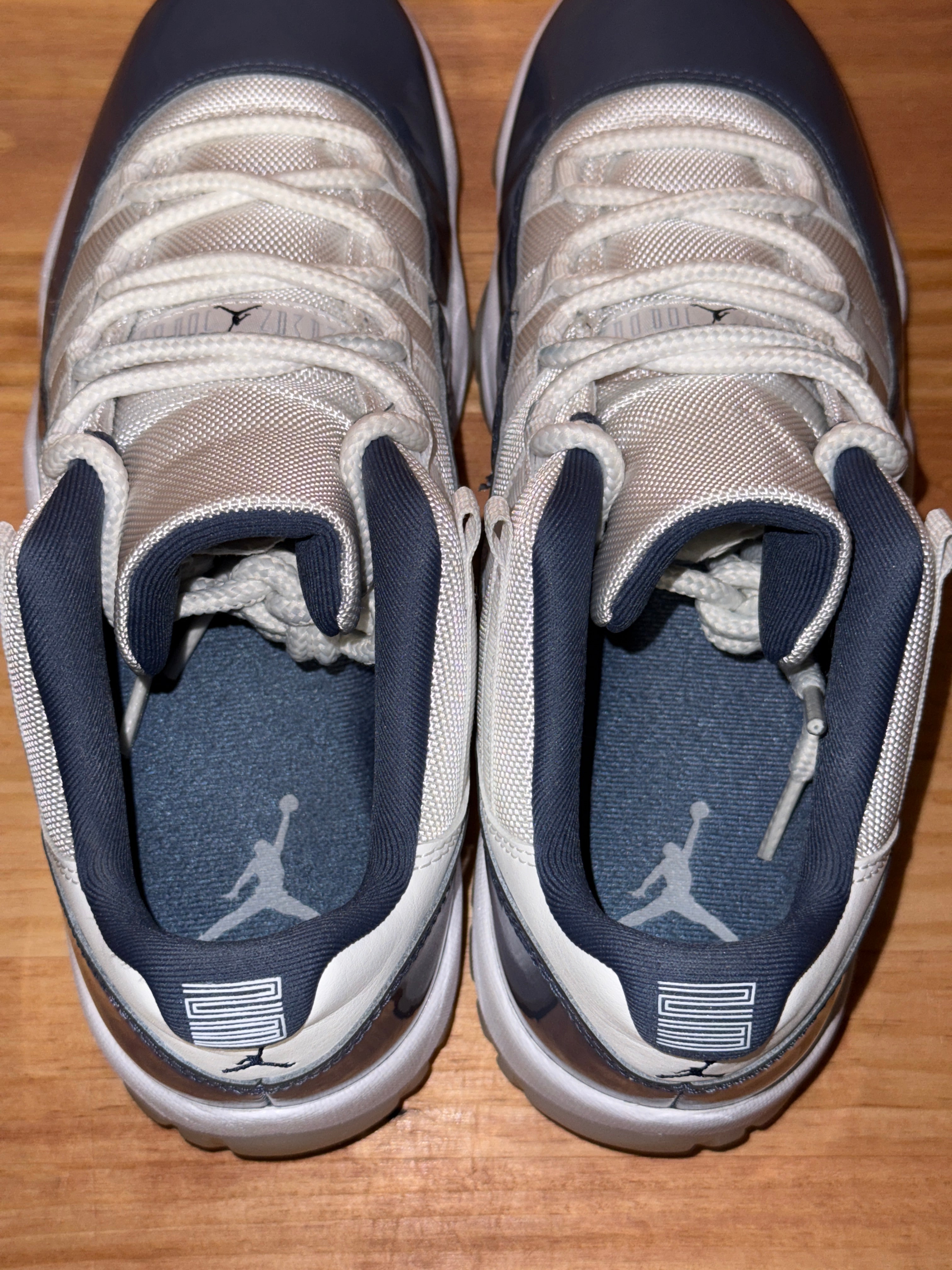 Jordan 11 Retro Low Diffused Blue
