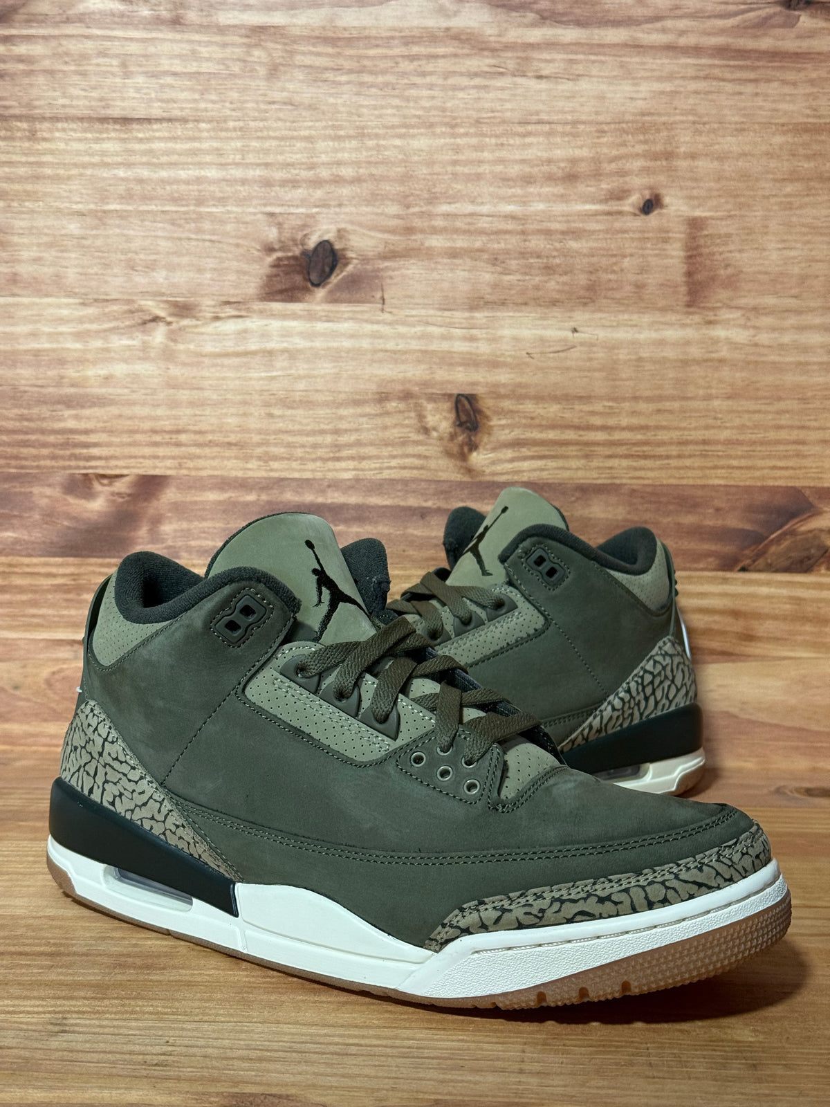 Jordan 3 Retro Family Affair