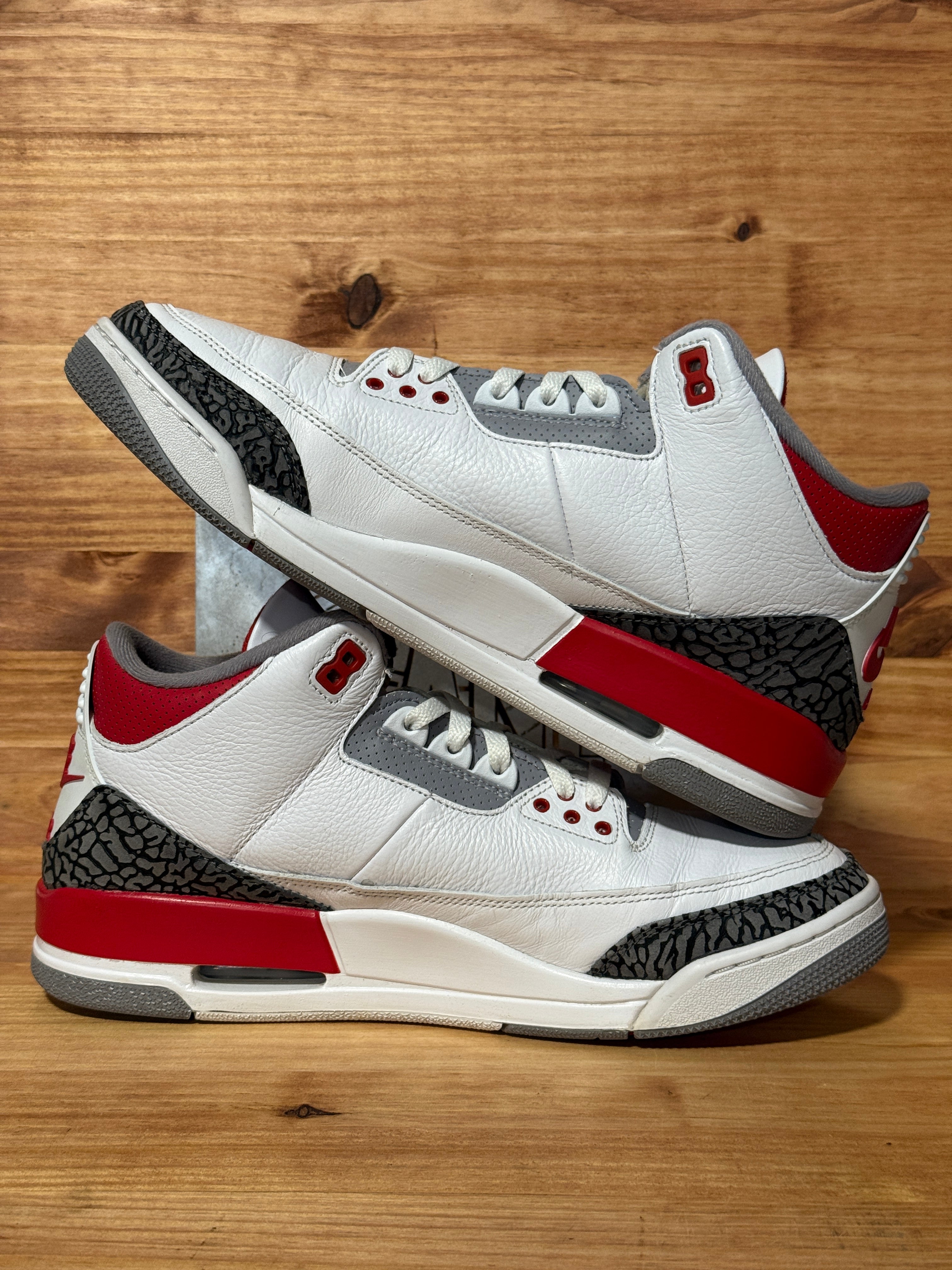 Jordan 3 Retro Fire Red (2022)