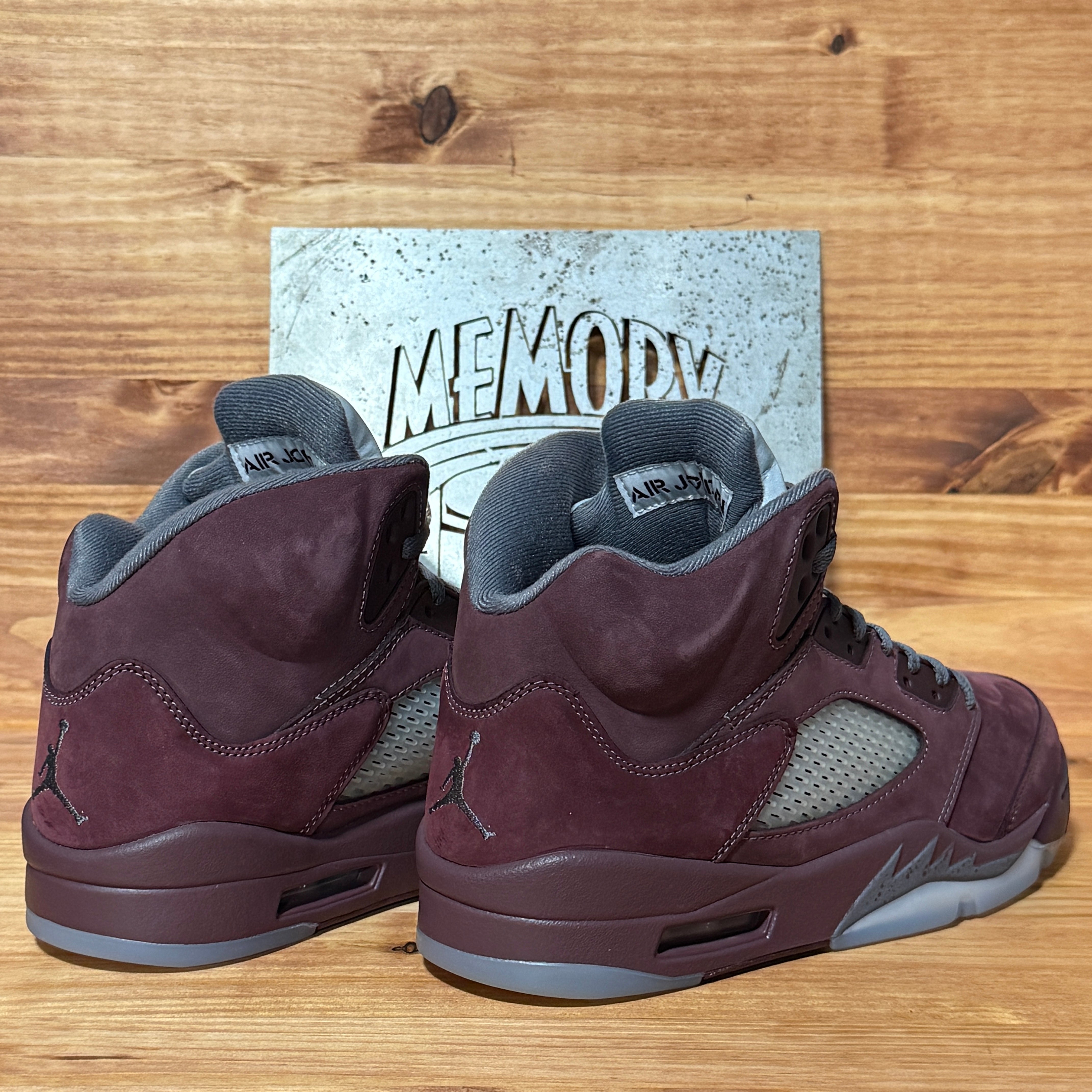 Jordan 5 Retro Burgundy (2023)