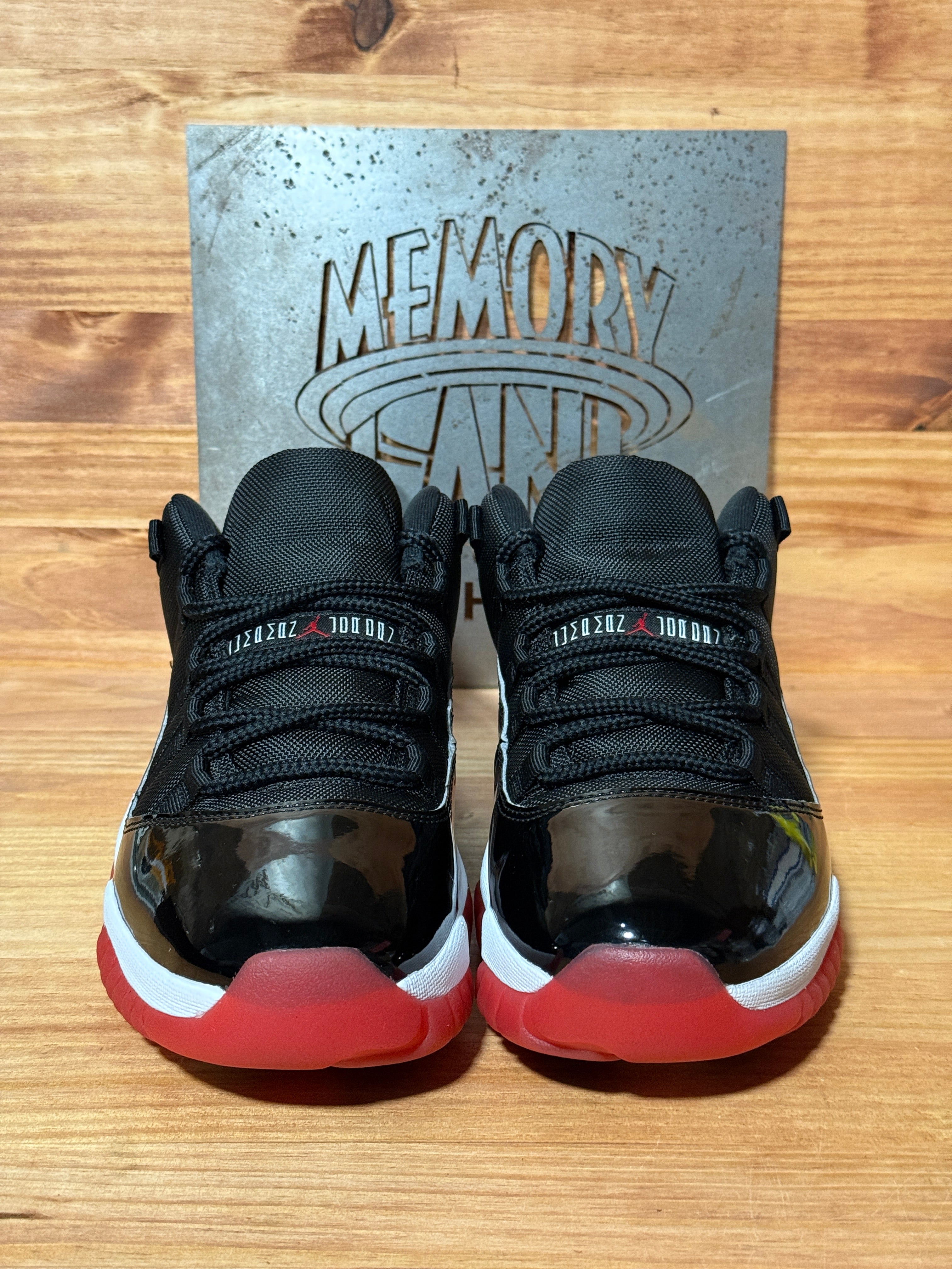 Jordan 11 Retro Low Bred (2025)