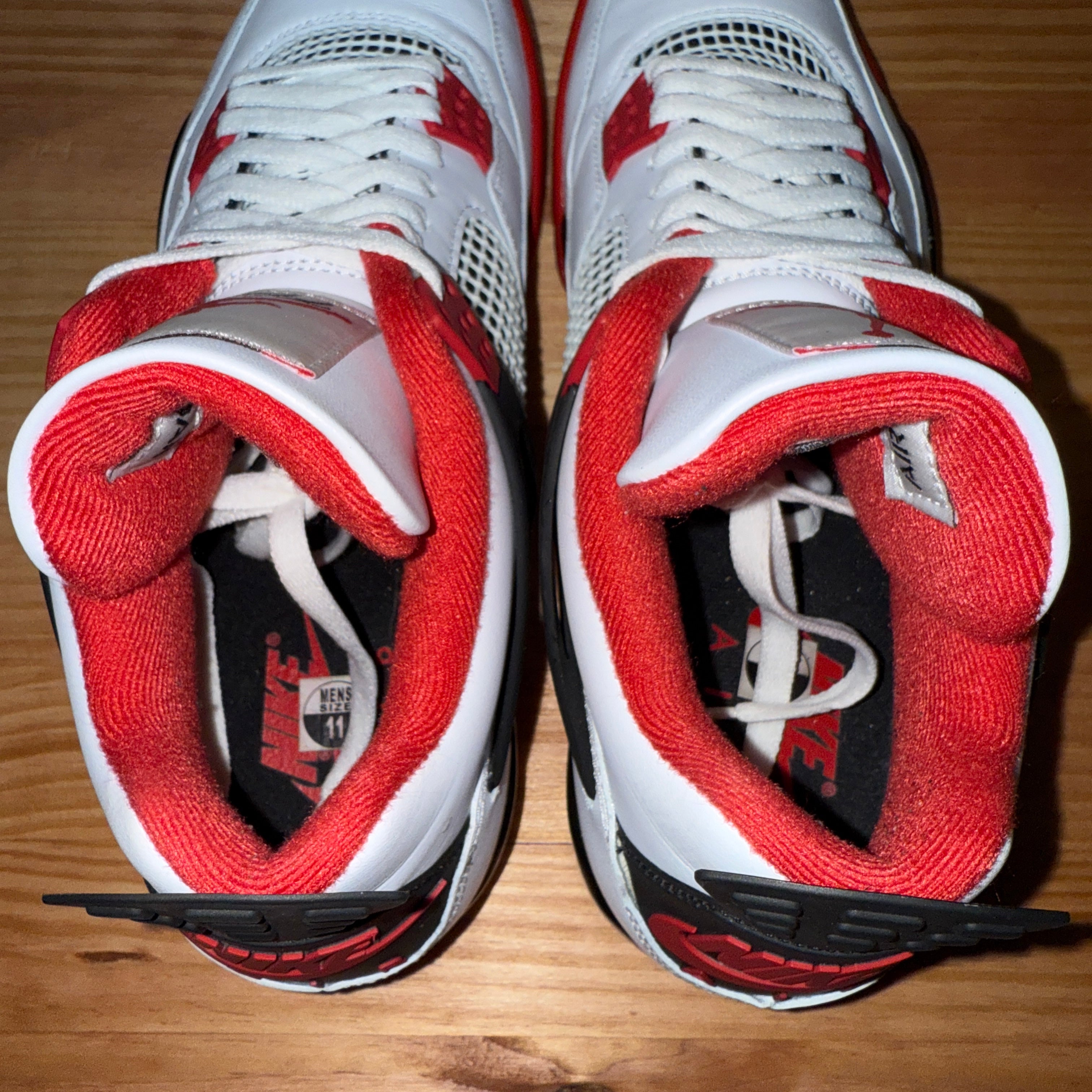 Jordan 4 Retro Fire Red (2020)