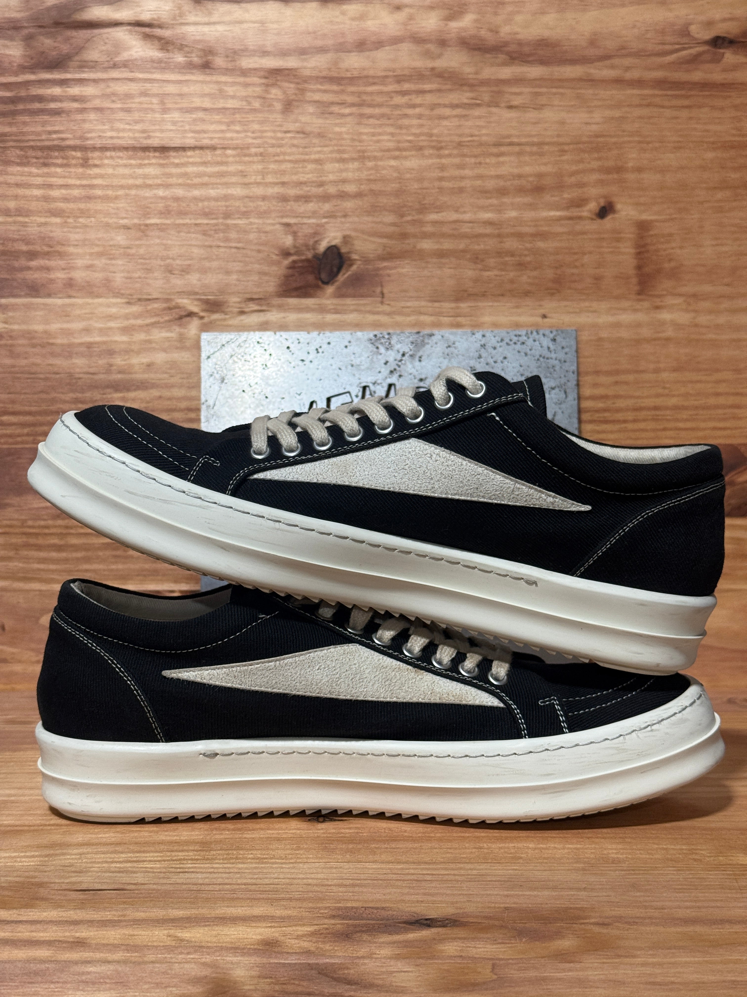 Rick Owens DRKSHDW Vintage Sneaks Black Milk