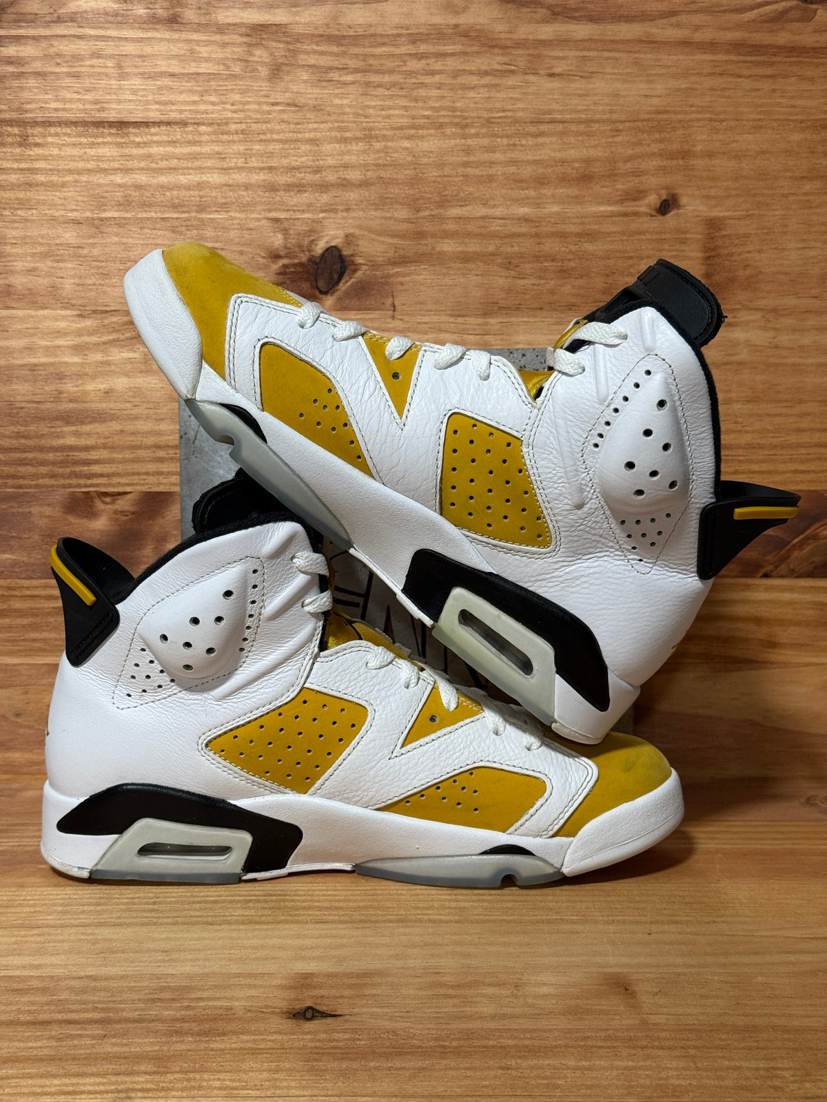 Jordan 6 Retro Yellow Ochre