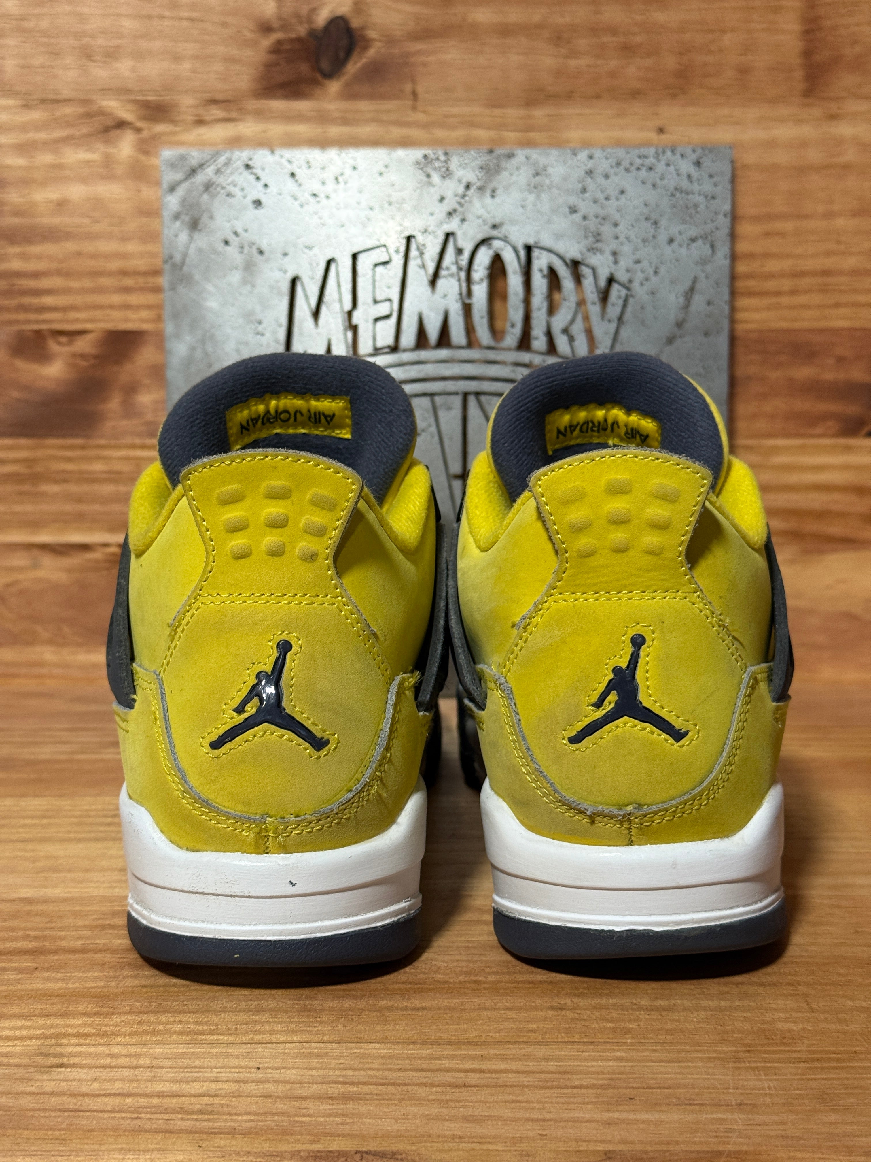 Jordan 4 Retro Lightning (2021) (GS)