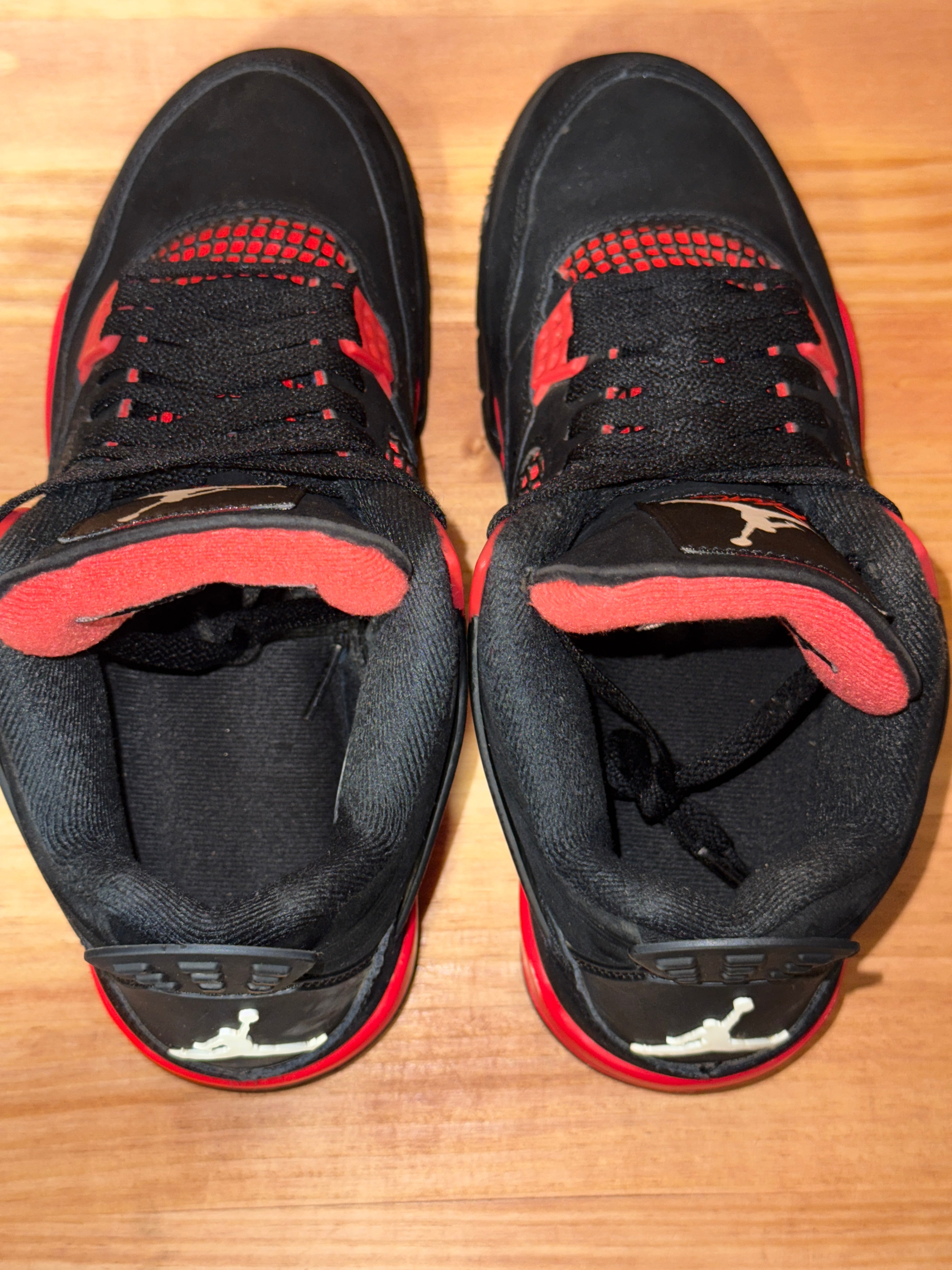 Jordan 4 Retro Red Thunder