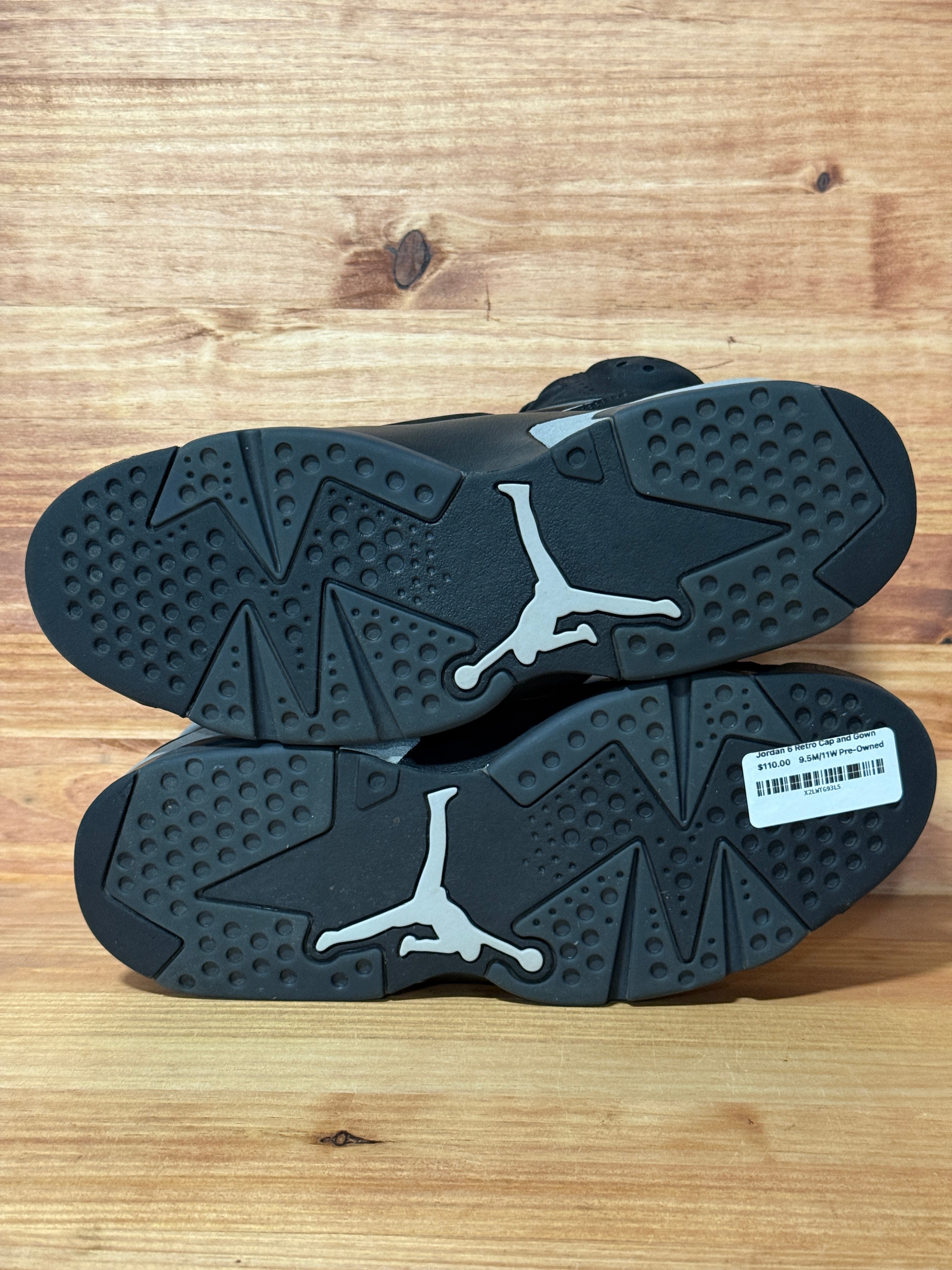 Jordan 6 Retro Cap and Gown