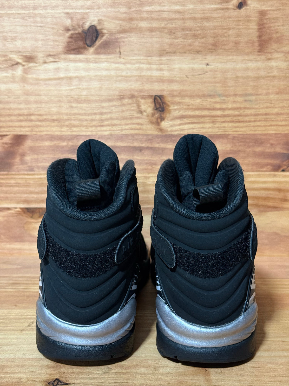 Jordan 8 Retro Chrome (2026)
