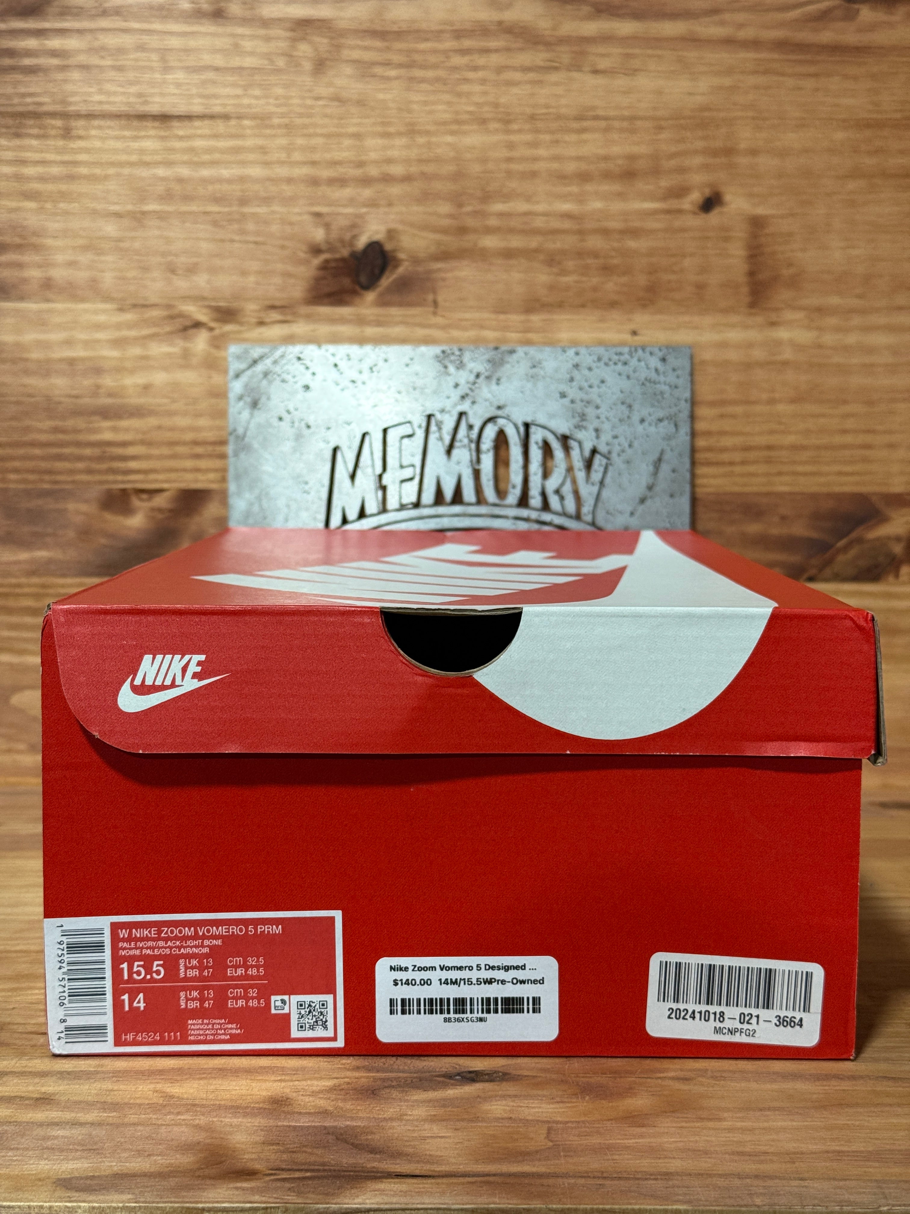 Nike Zoom Vomero 5 Designed by Japan (Women's)