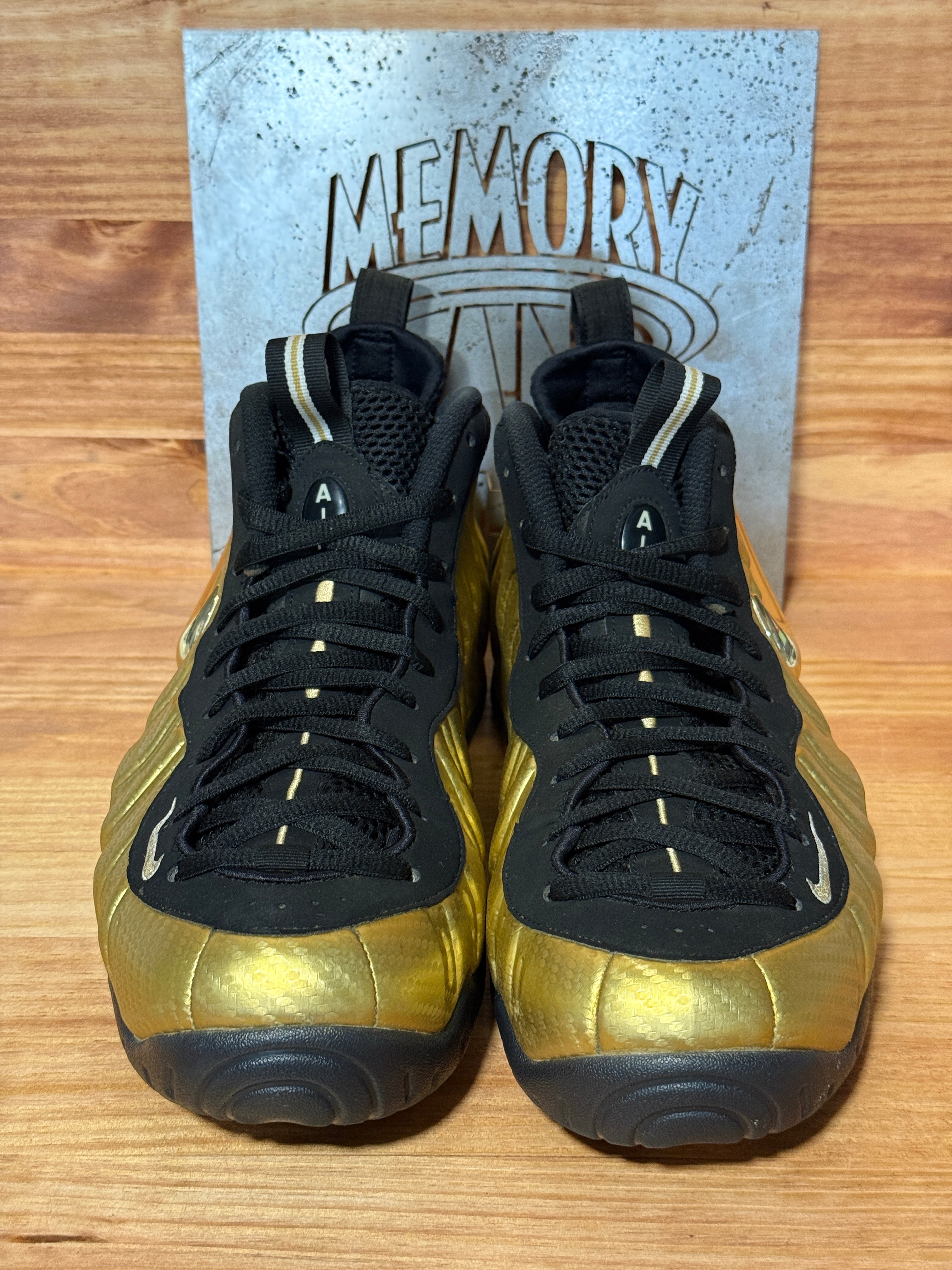 Nike Air Foamposite Pro Metallic Gold