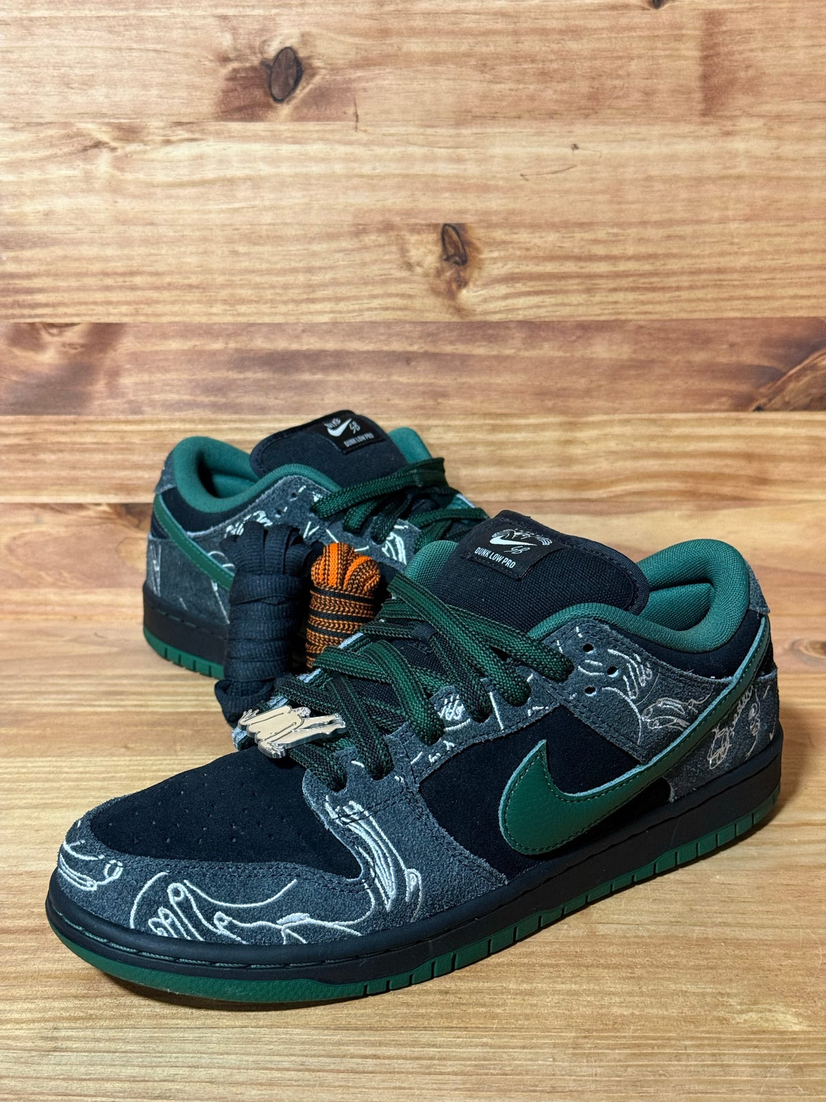 Nike SB Dunk Low There Skateboards - Size 8.5