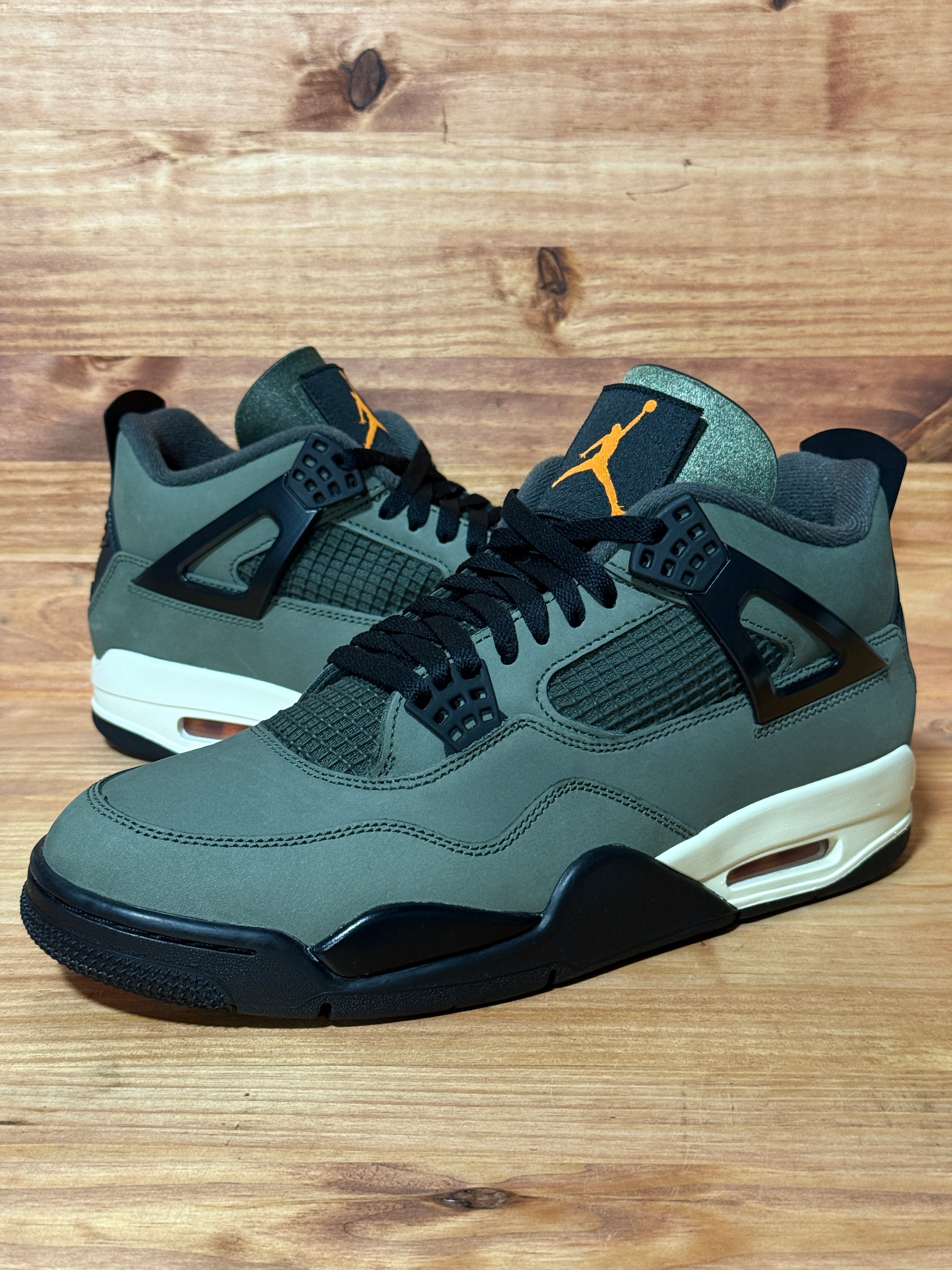 Jordan 4 Retro OG SP Undefeated (2025)